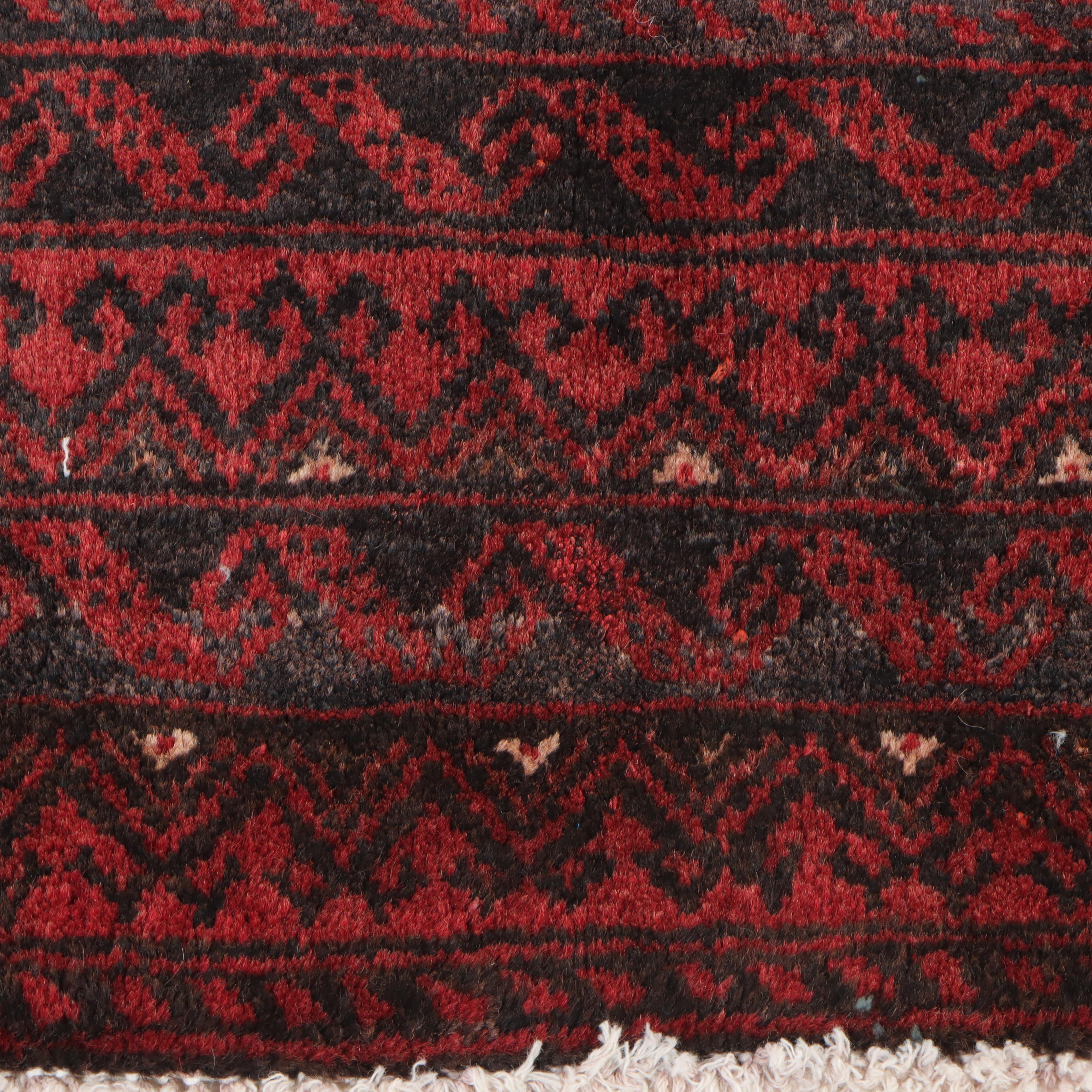 4'5 x 7'8 Hand-Knotted Persian Baluch Area Rug