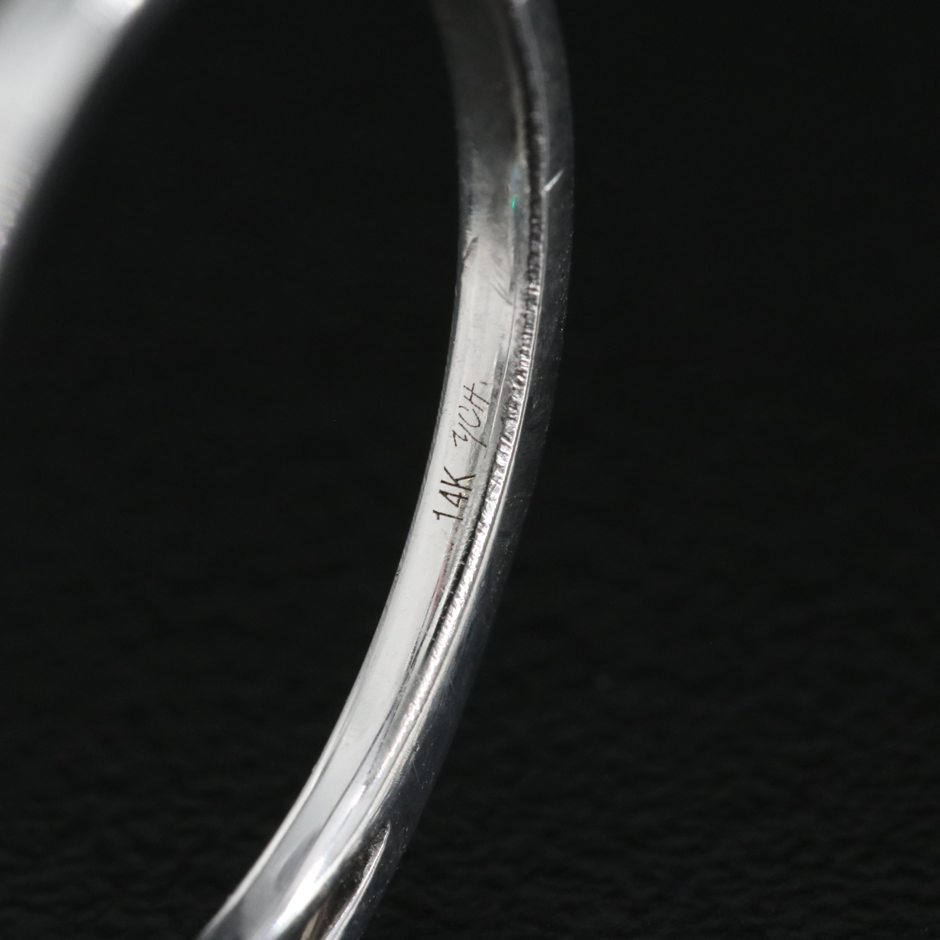 14K Zircon and Diamond Ring