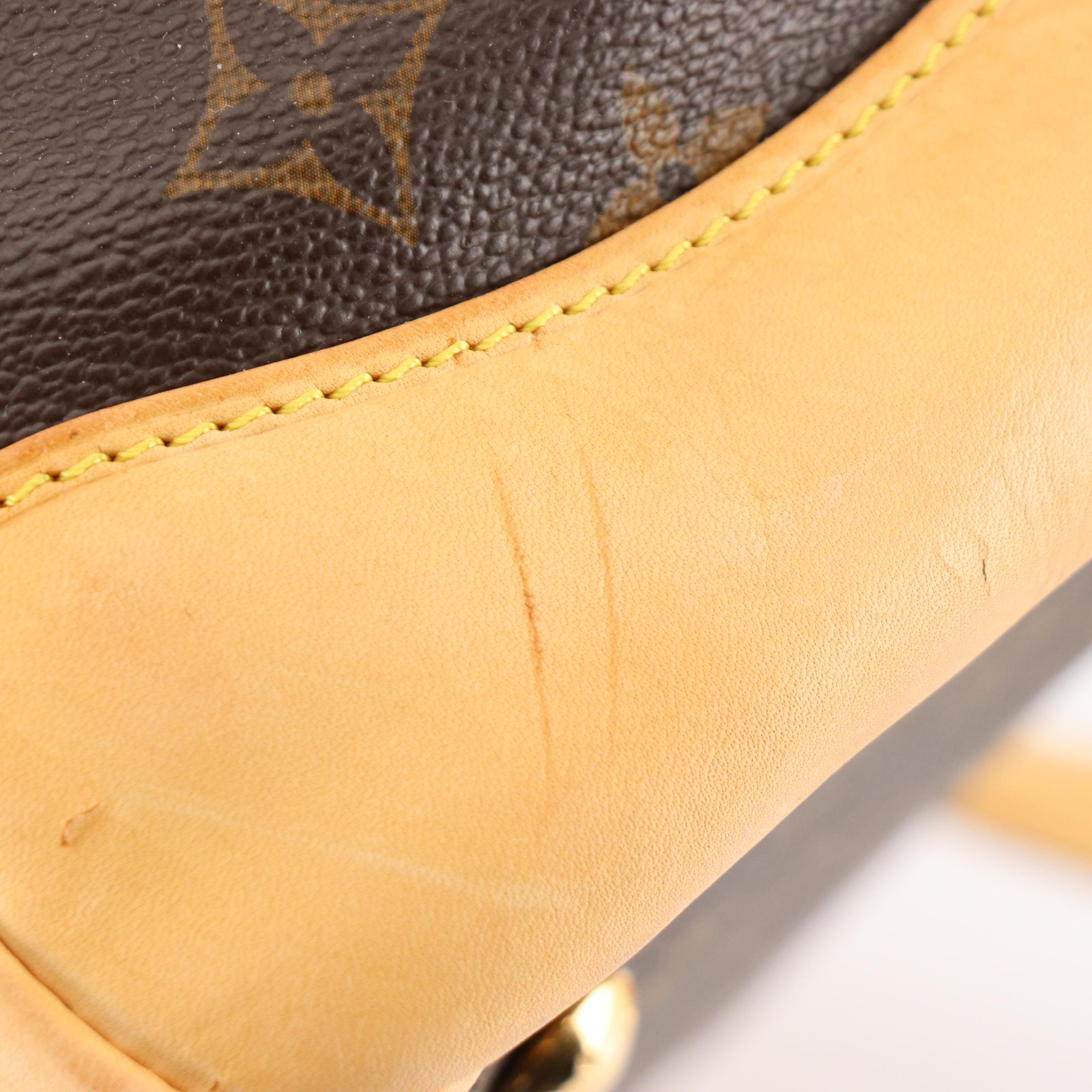 Louis Vuitton Beverly GM Bag in Monogram Canvas and Vachetta Leather