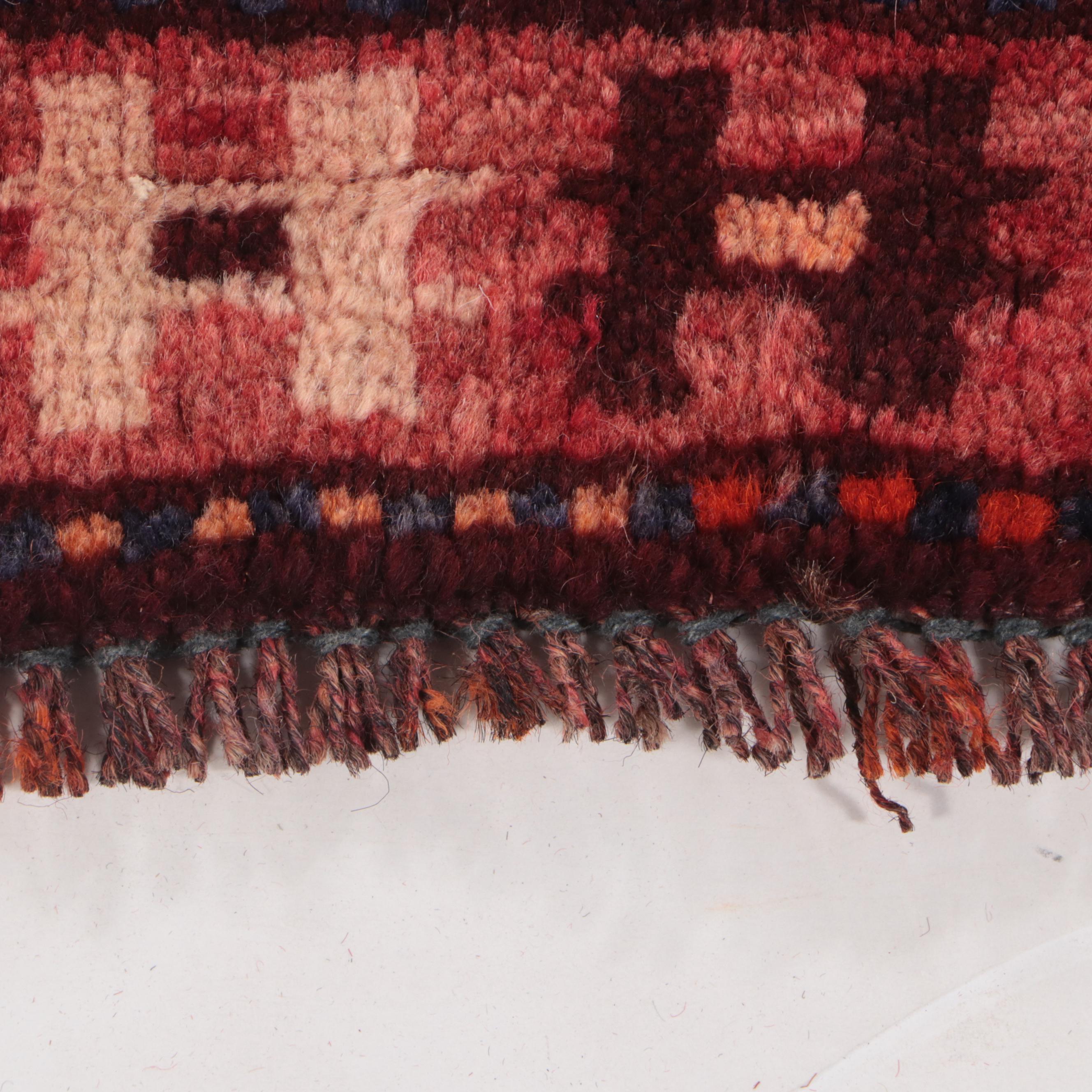 5' x 7'10 Hand-Knotted Persian Qashqai Area Rug