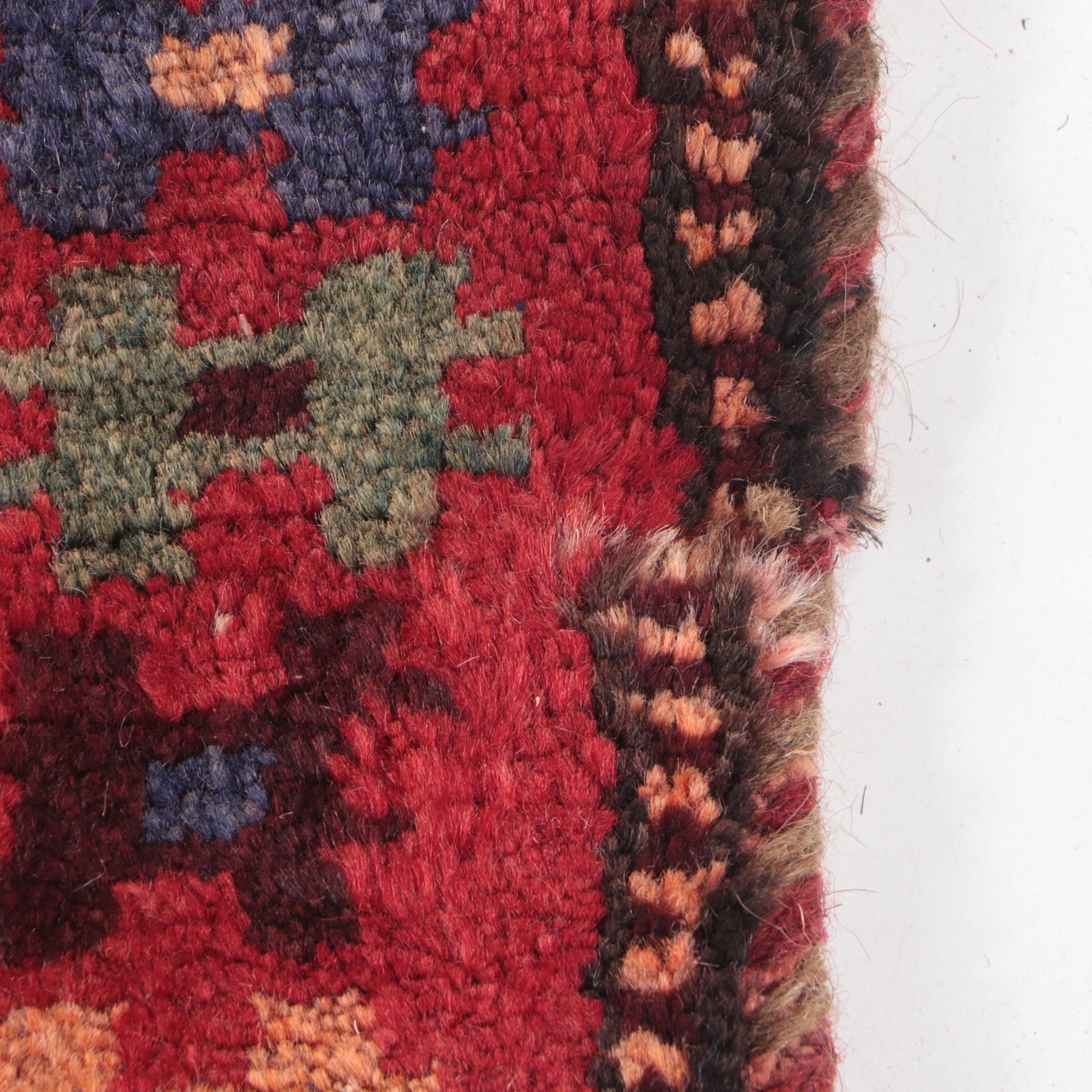 5' x 7'10 Hand-Knotted Persian Qashqai Area Rug