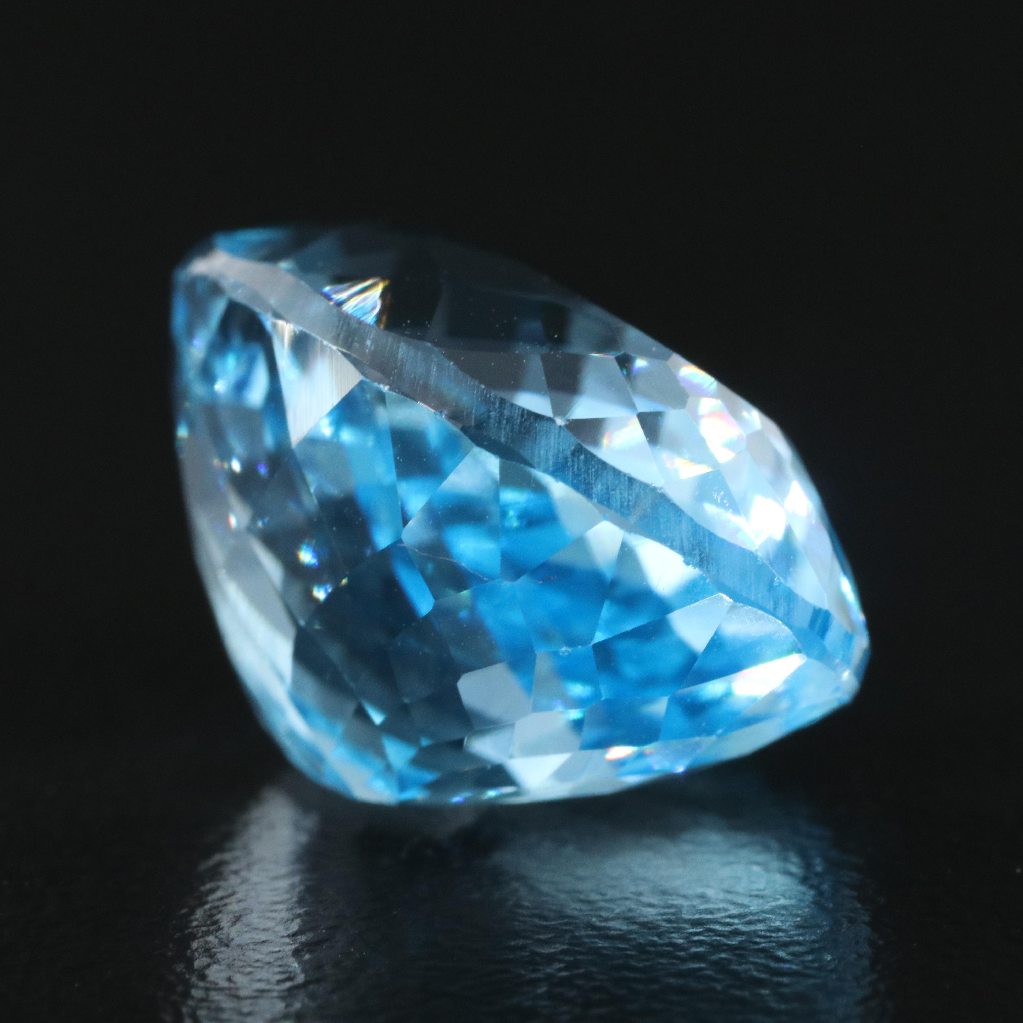 Loose 22.59 CT Topaz