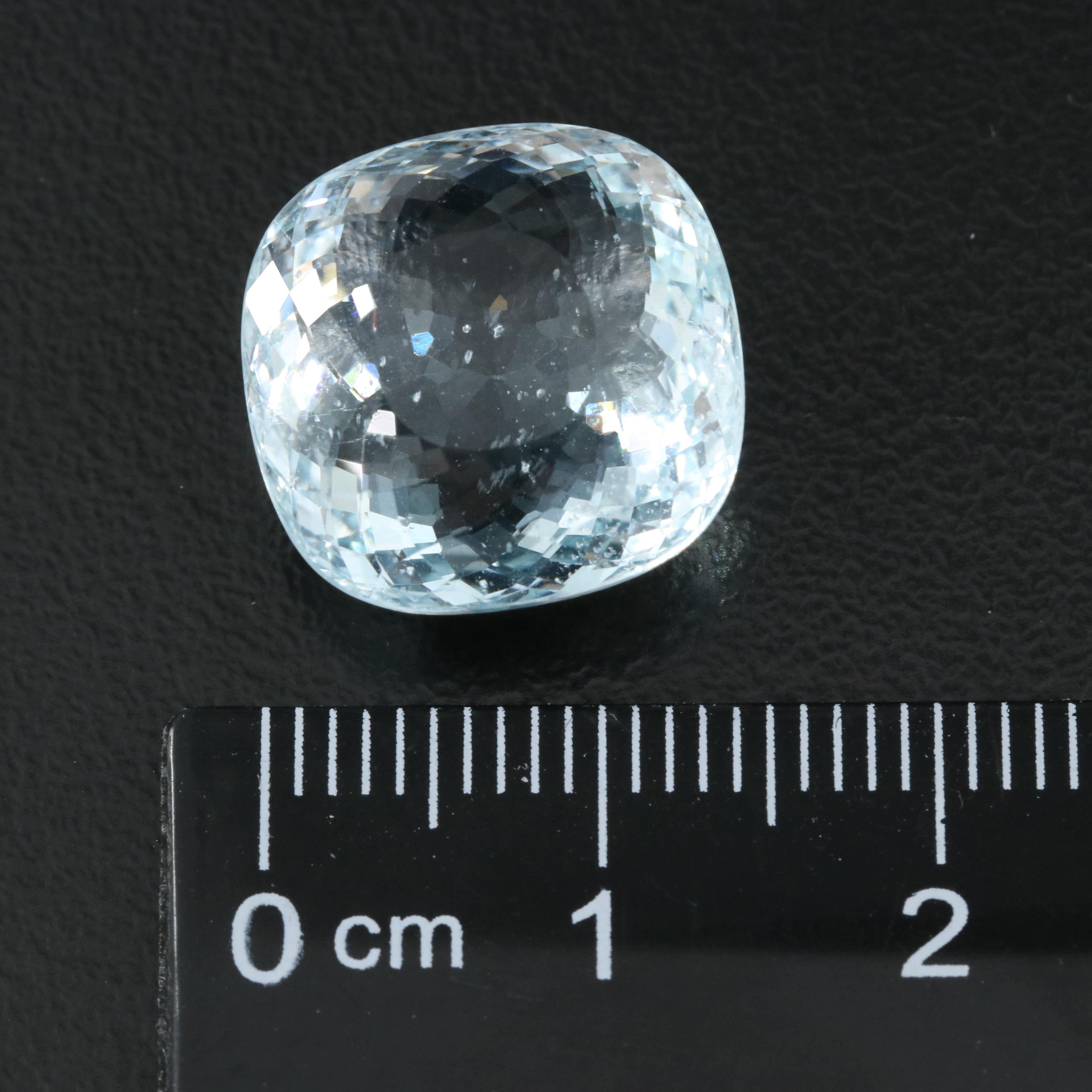 Loose 12.01 CT Aquamarine