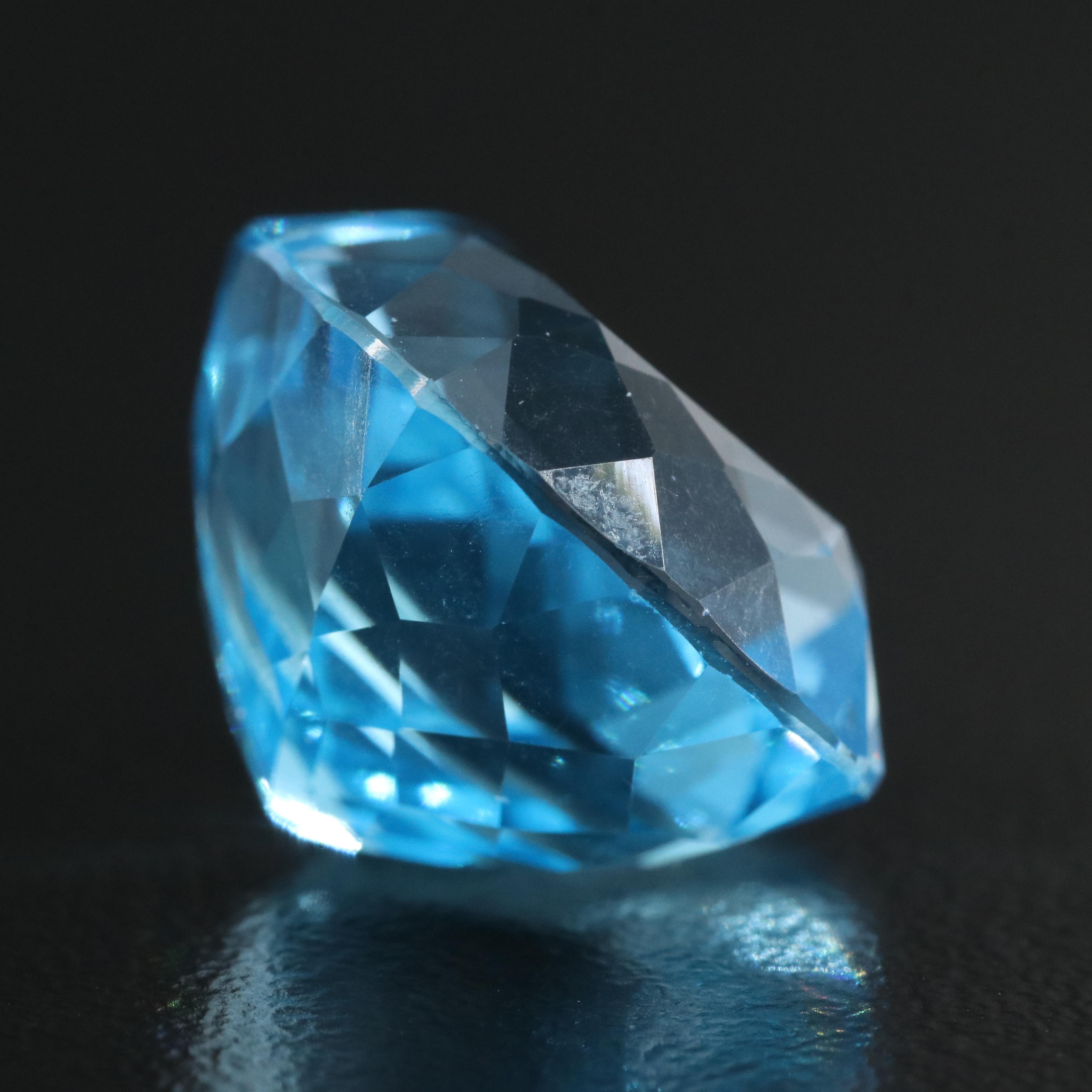 Loose 21.63 CT Topaz