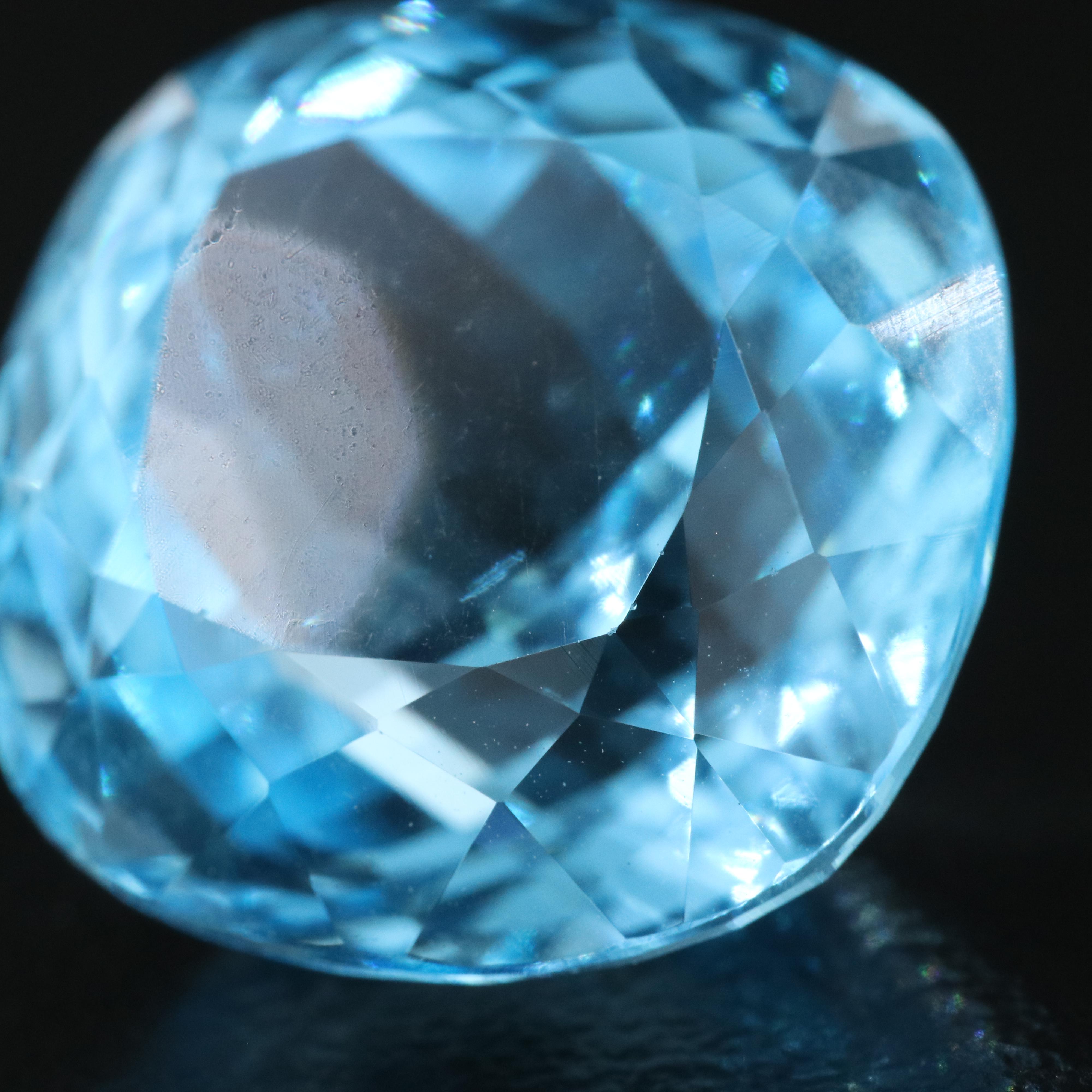 Loose 21.63 CT Topaz