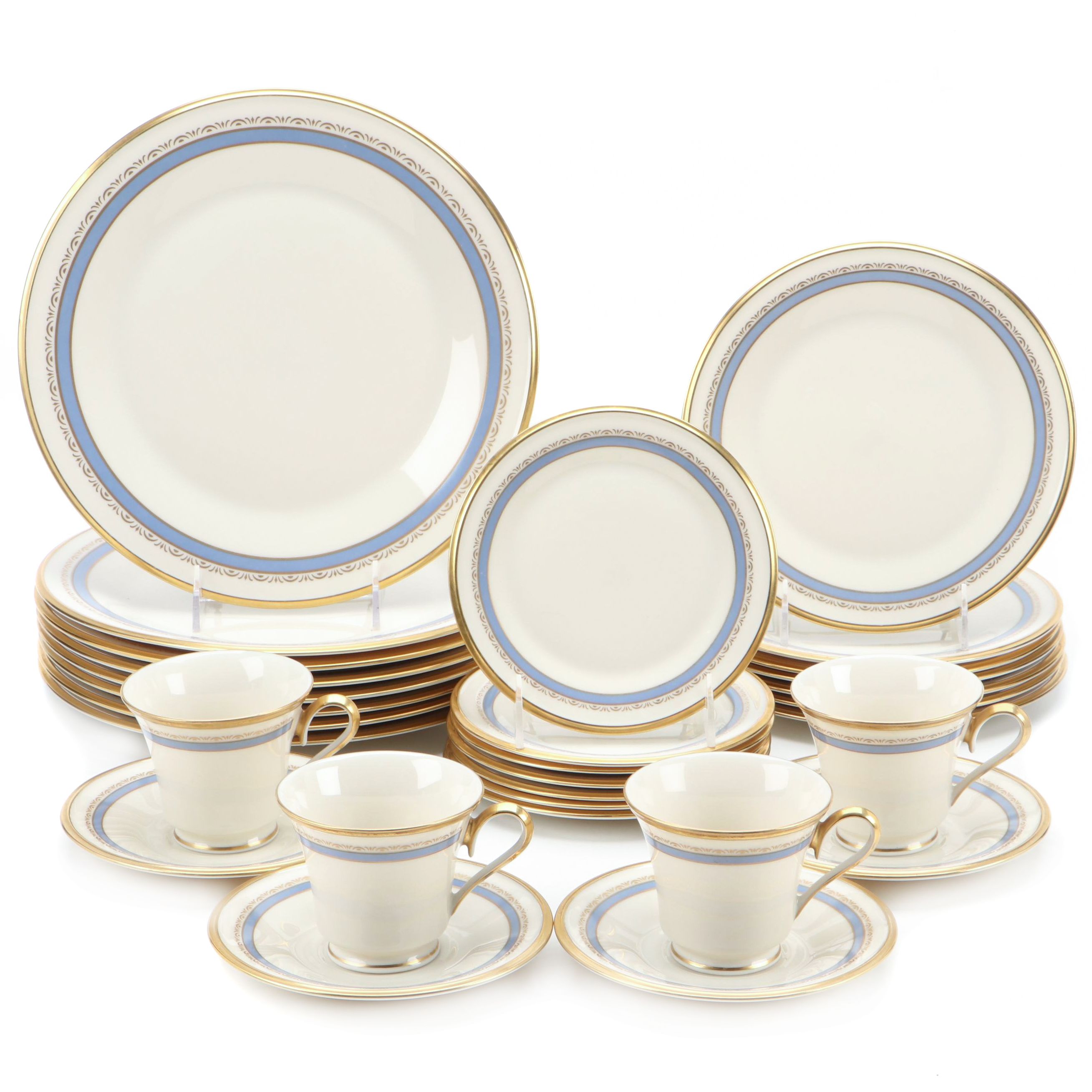 Lenox "Memories" Bone China Dinnerware, 1979-1983