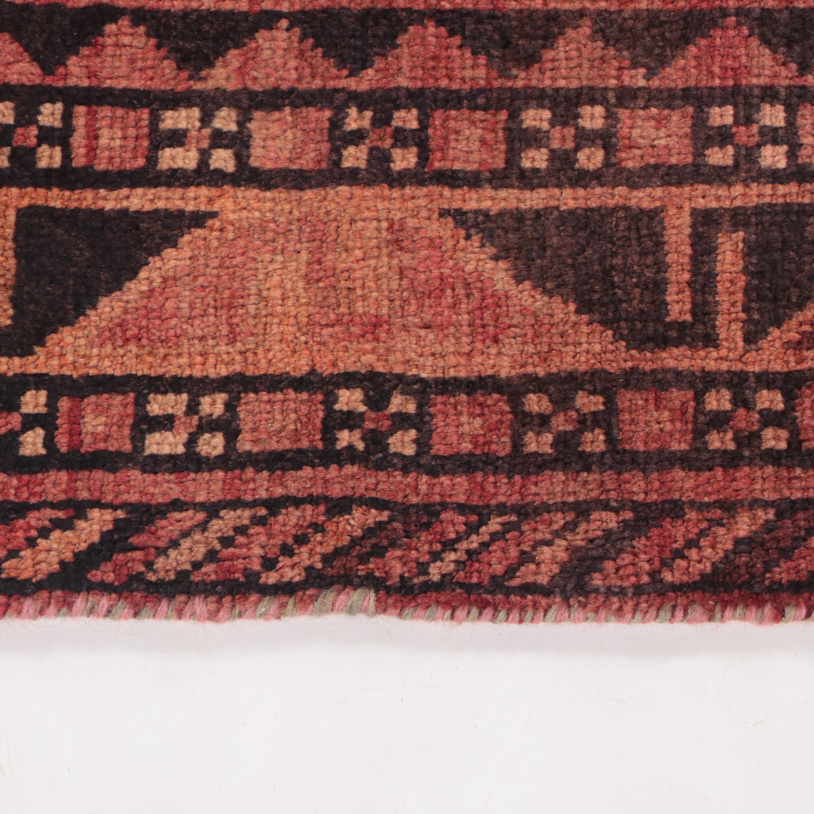 4'8 x 7'10 Hand-Knotted Persian Yalameh Area Rug