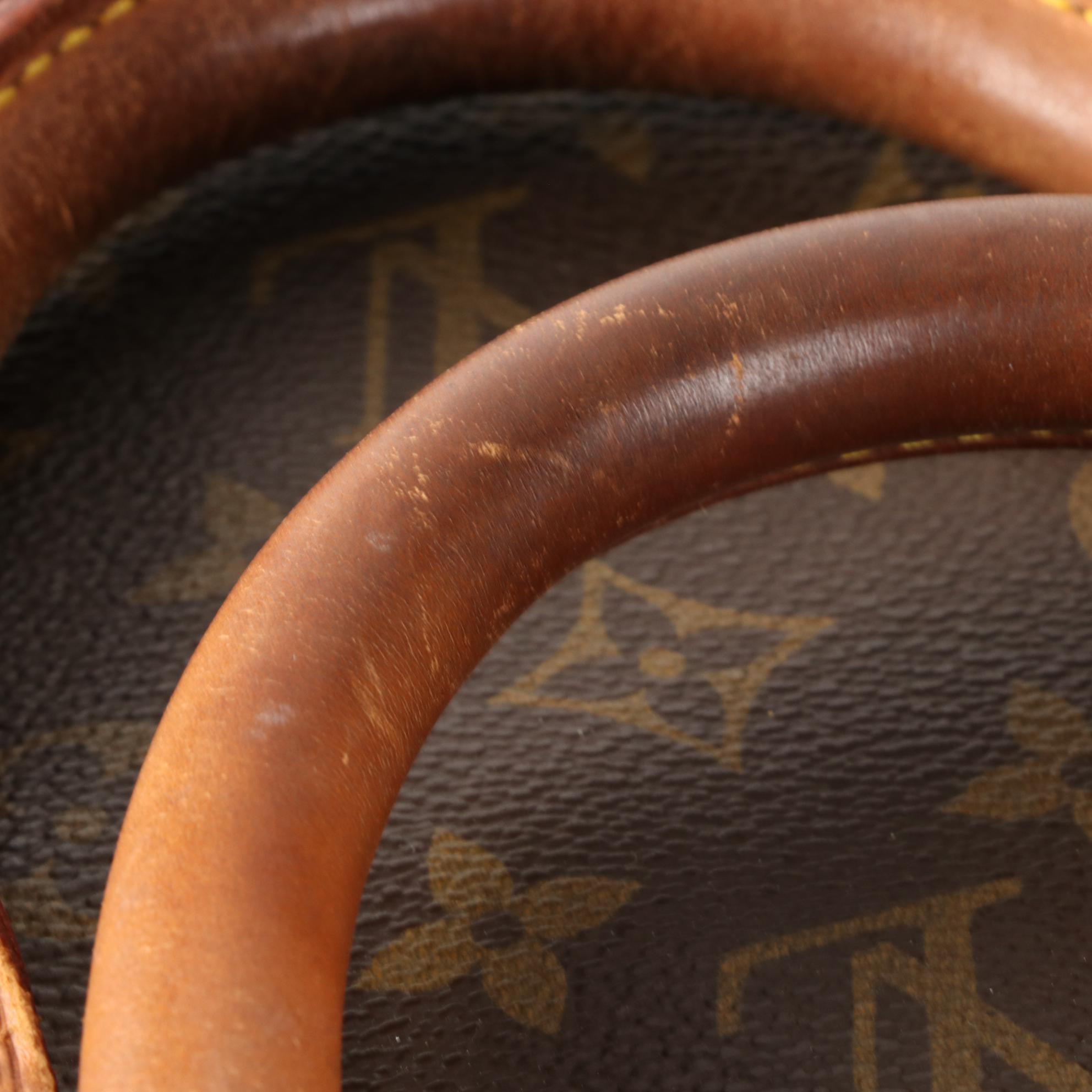 Louis Vuitton Keepall 55 in Monogram Canvas and Vachetta Leather