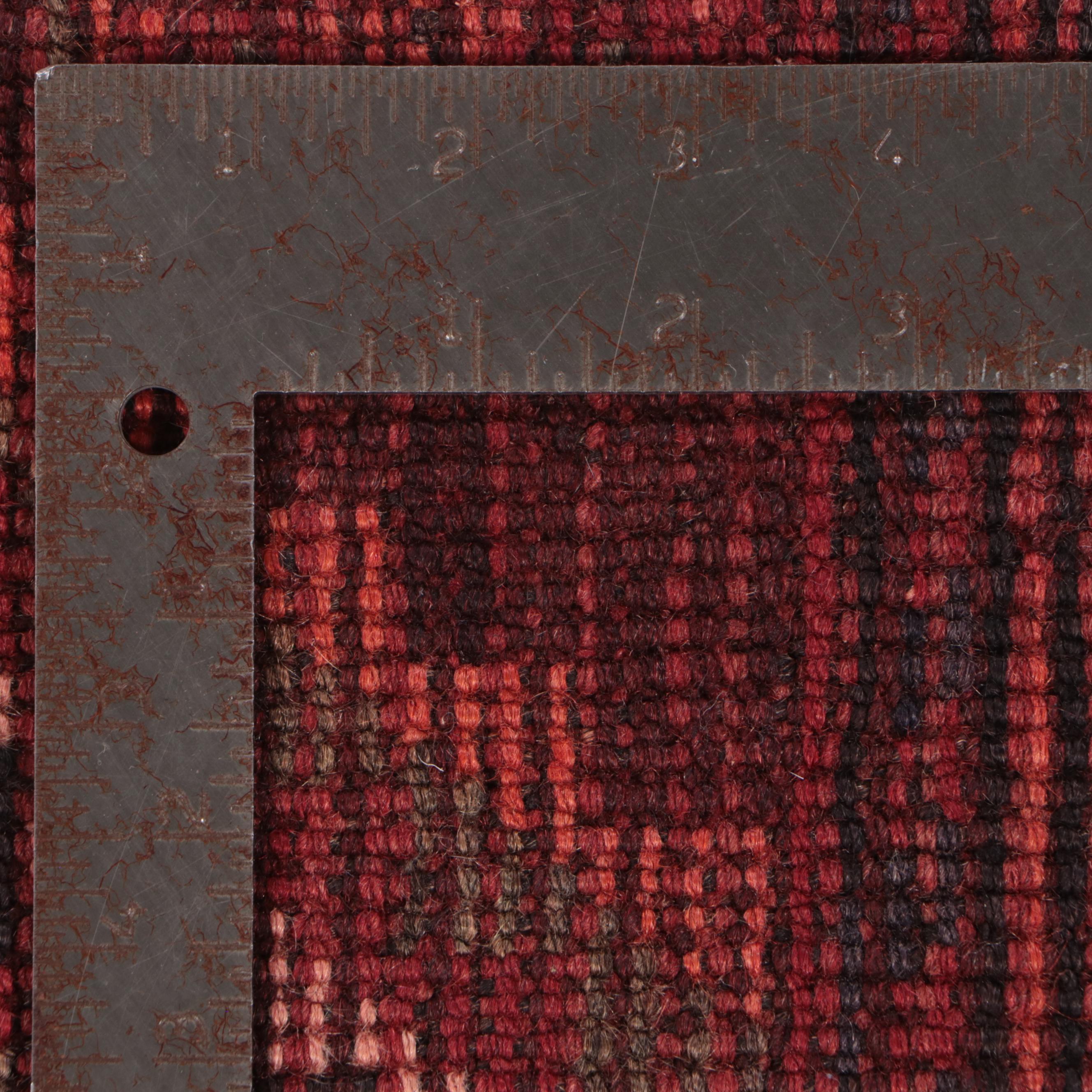 4'9 x 9'1  Hand-Knotted Persian Shiraz Area Rug