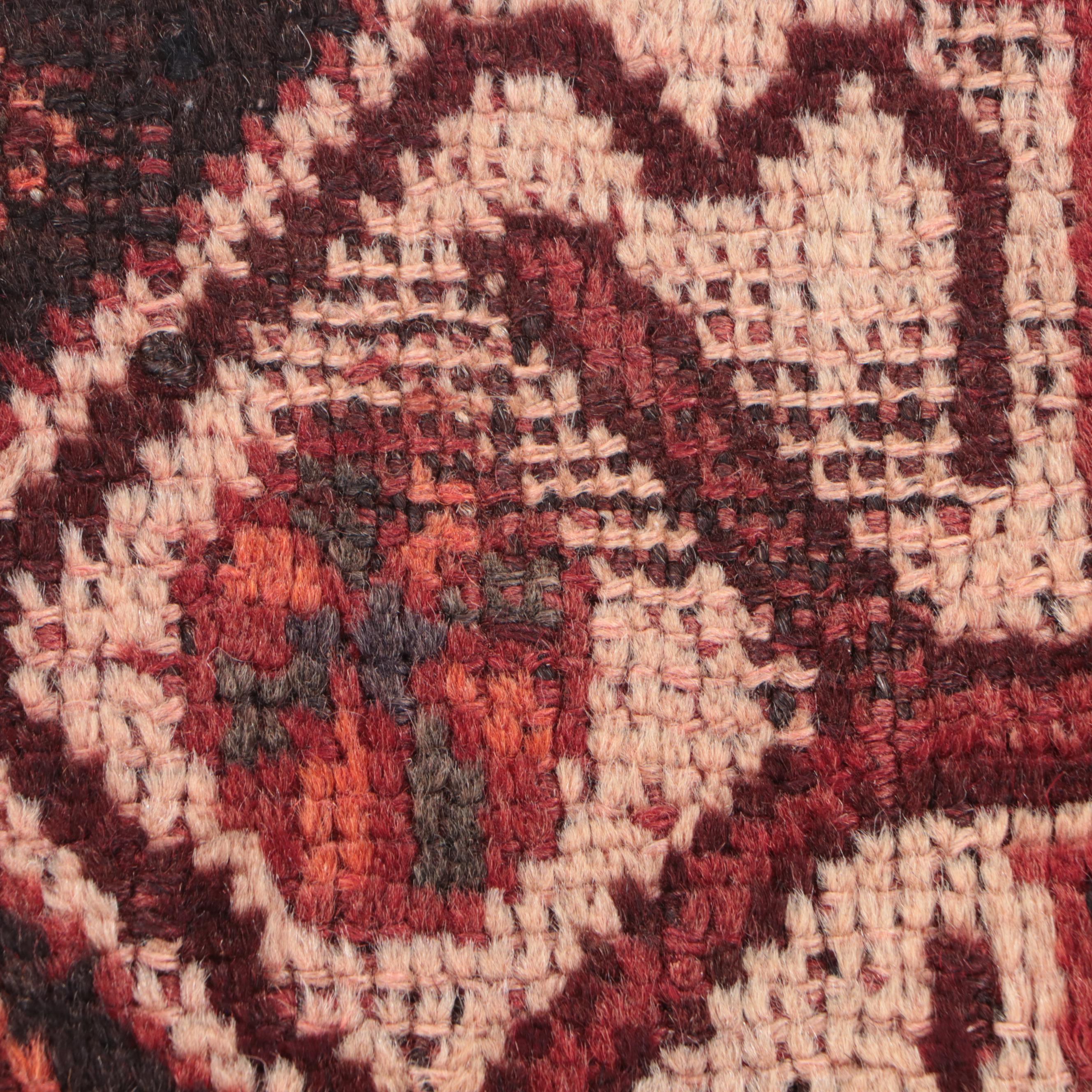 4'9 x 9'1  Hand-Knotted Persian Shiraz Area Rug