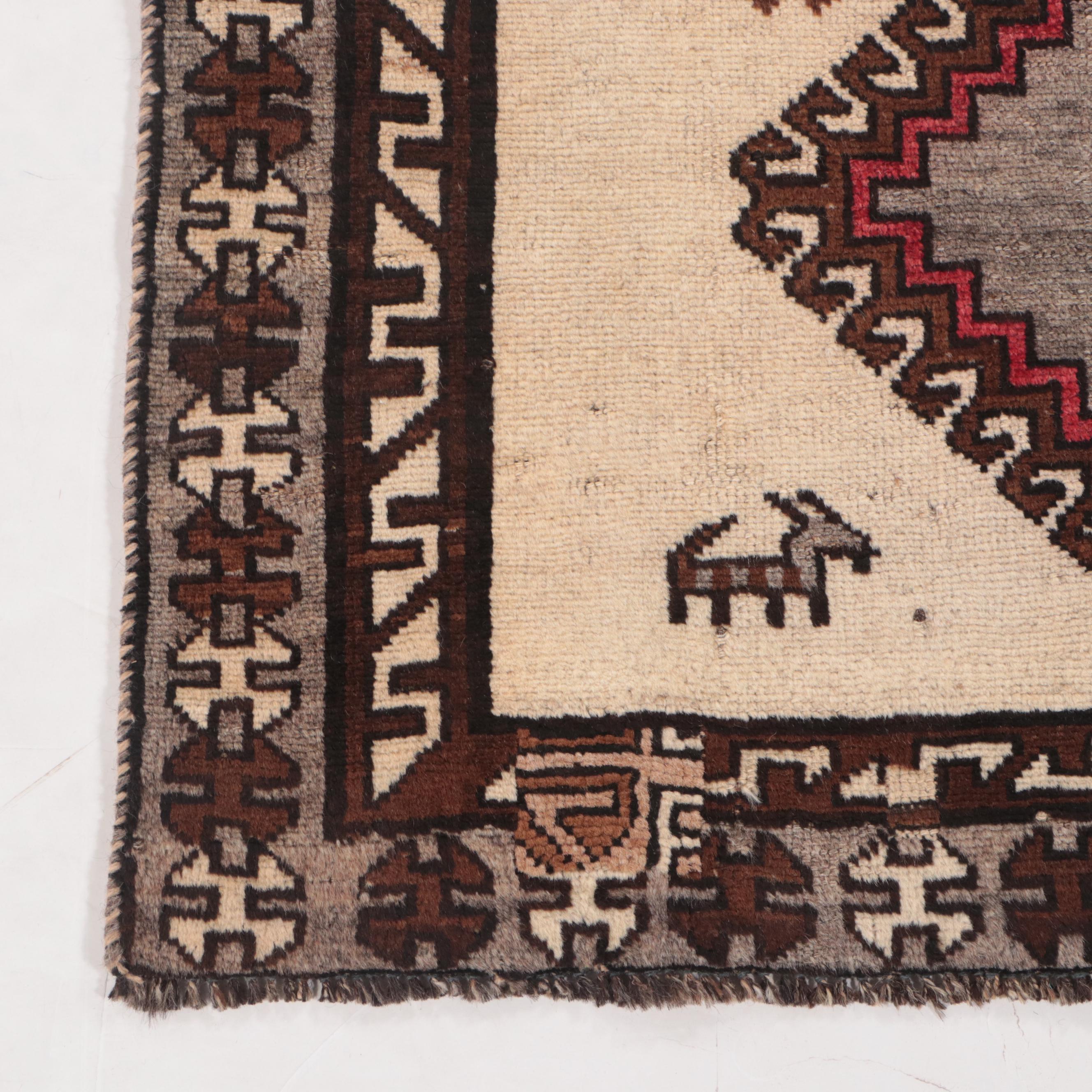 3'6 x 6'6 Hand-Knotted Persian Shiraz Area Rug