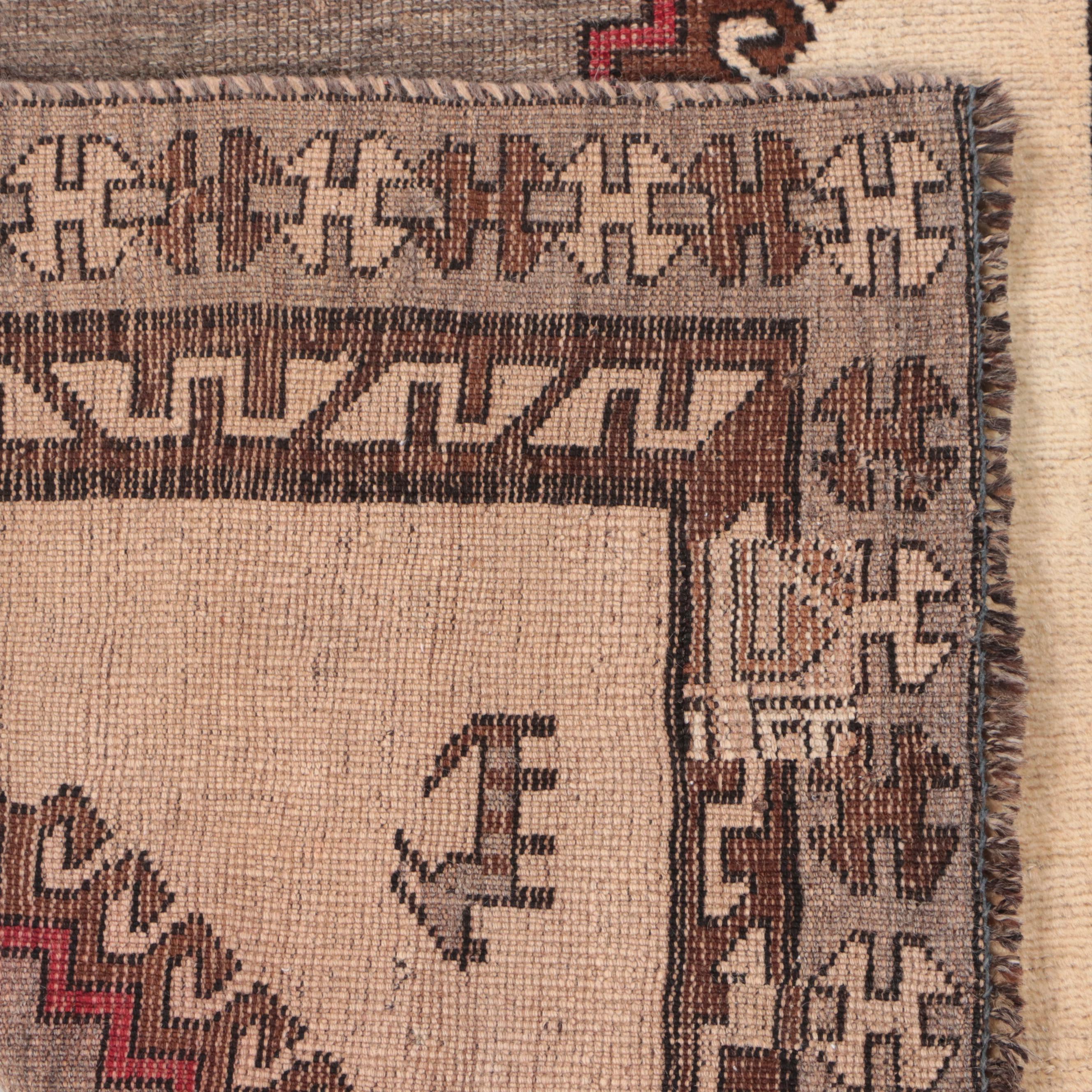 3'6 x 6'6 Hand-Knotted Persian Shiraz Area Rug