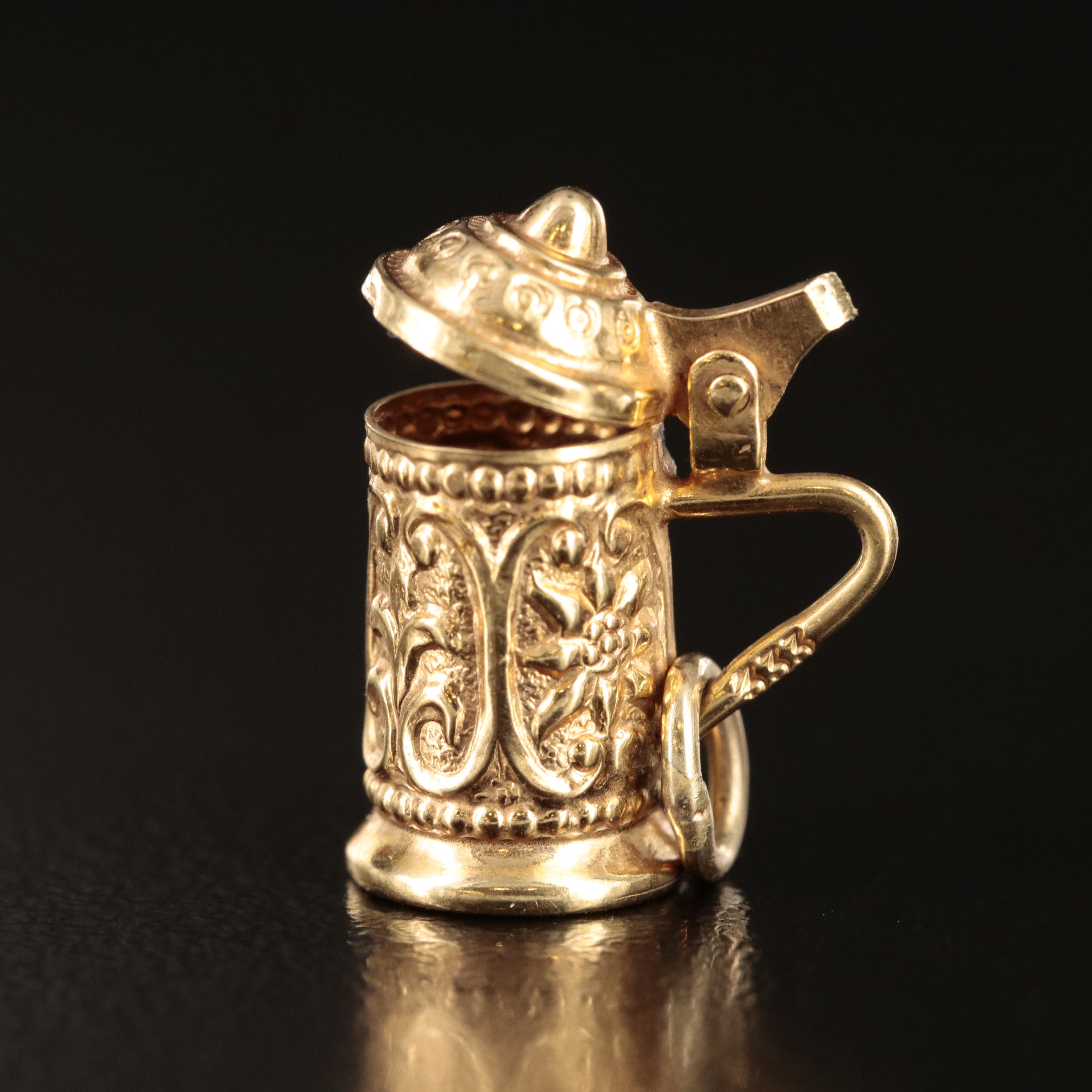 8K Beer Stein Charm