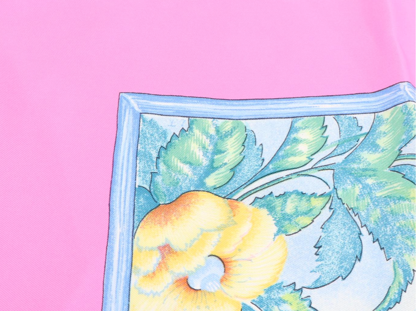 Hermès "Giverny" Scarf 90 in Silk Twill