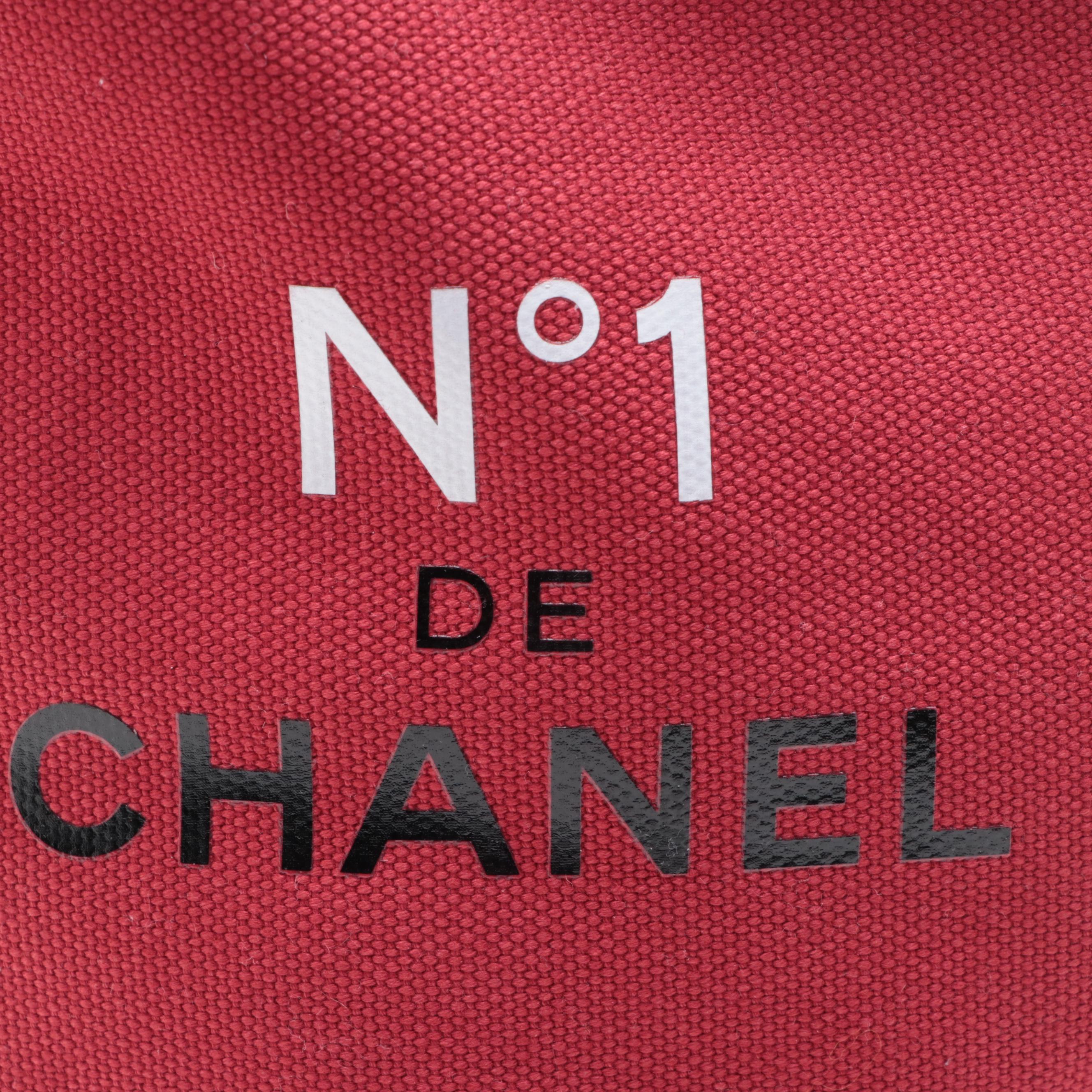 Chanel Beauté N°1 Promotional Tote Bag and Long-Sleeved Top