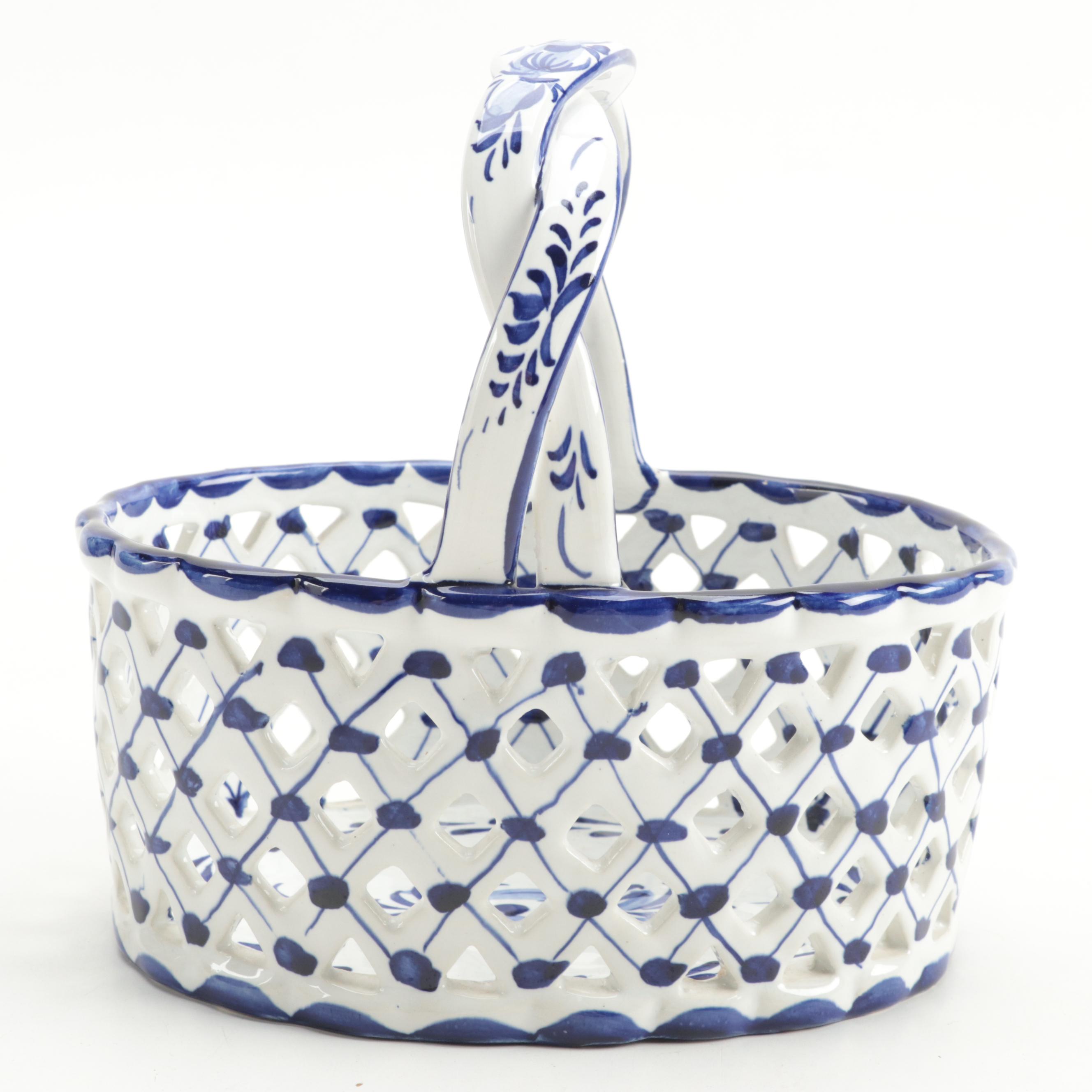 Chelsea House Ceramic Urn with Other Vase and Portuguese Faïence Basket