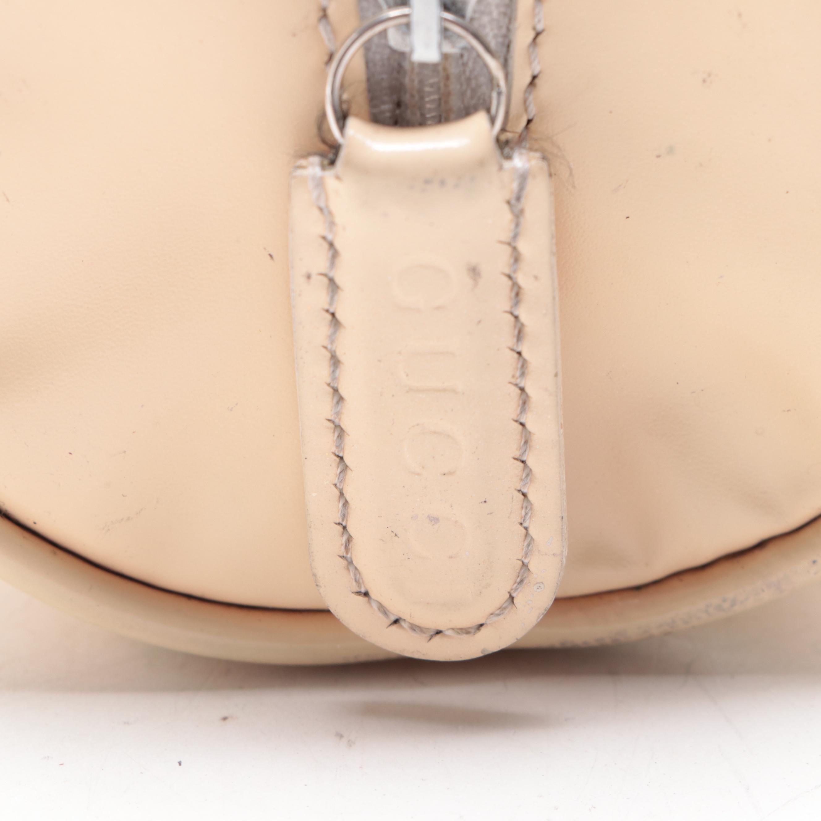 Gucci GG Zip Pouch in Mastercalf Leather