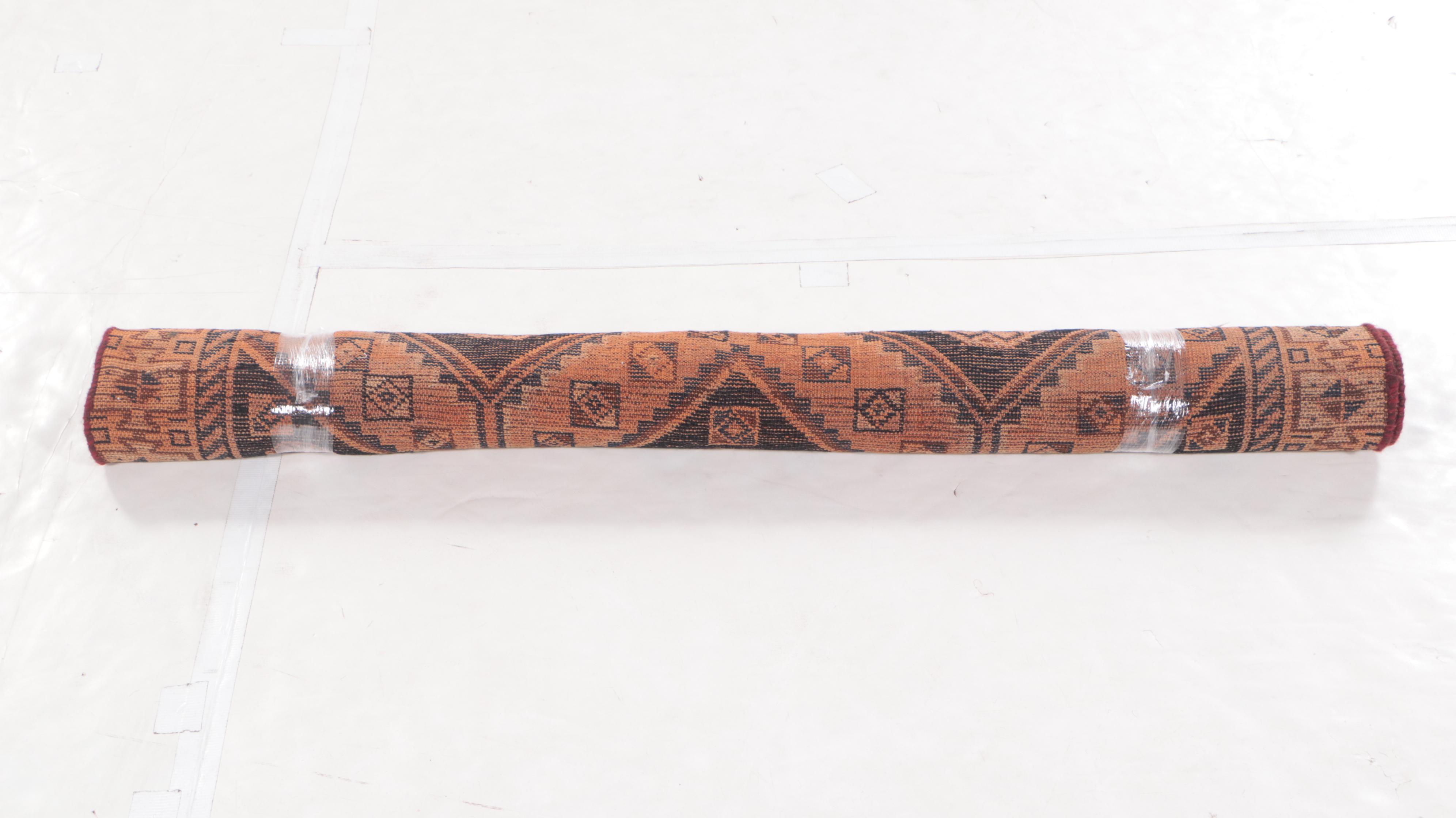 4'10 x 7'10 Hand-Knotted Persian Lurs Area Rug