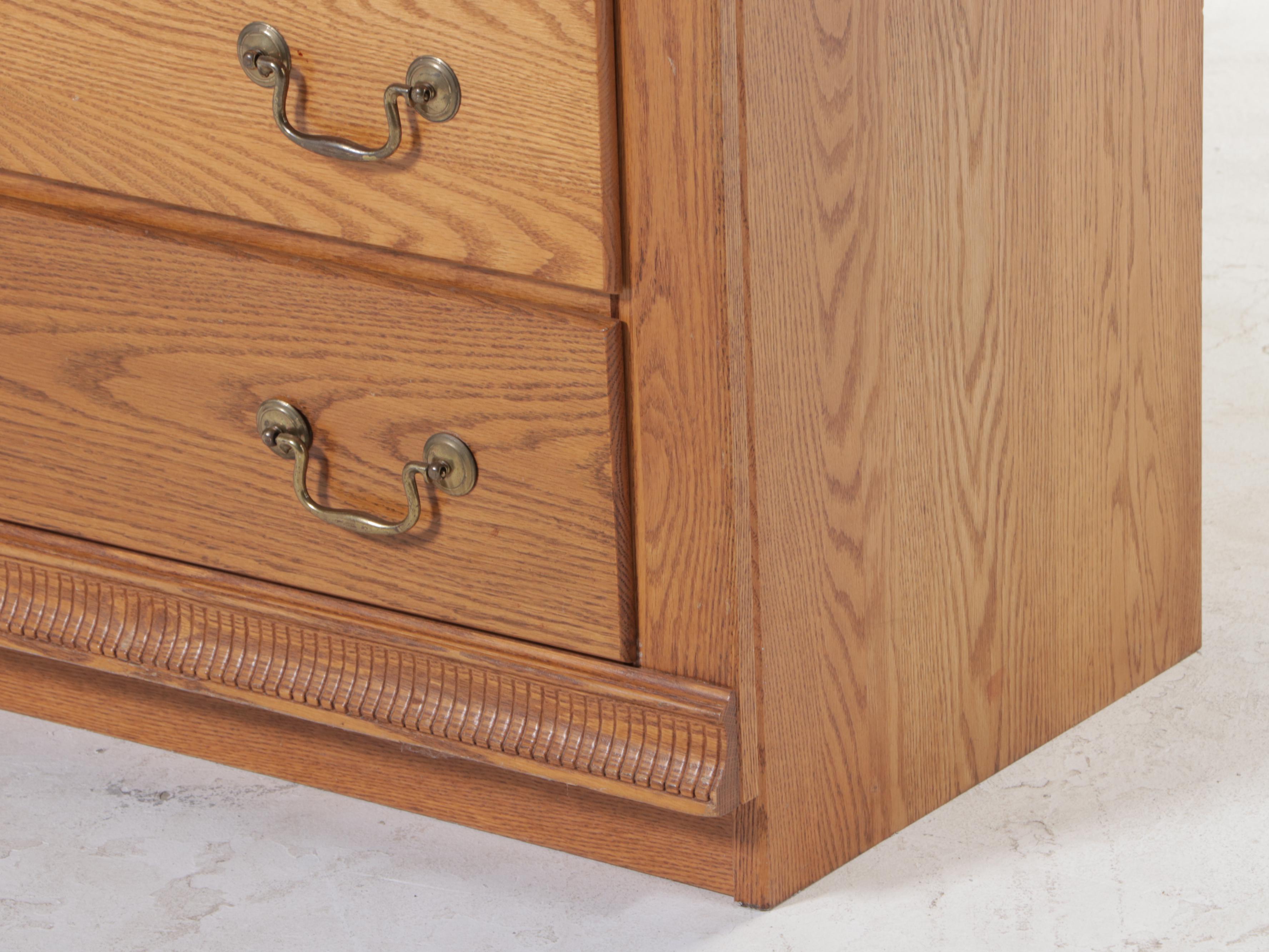Pair of Yield House Federal Style Oak Three-Drawer Bedside Chests