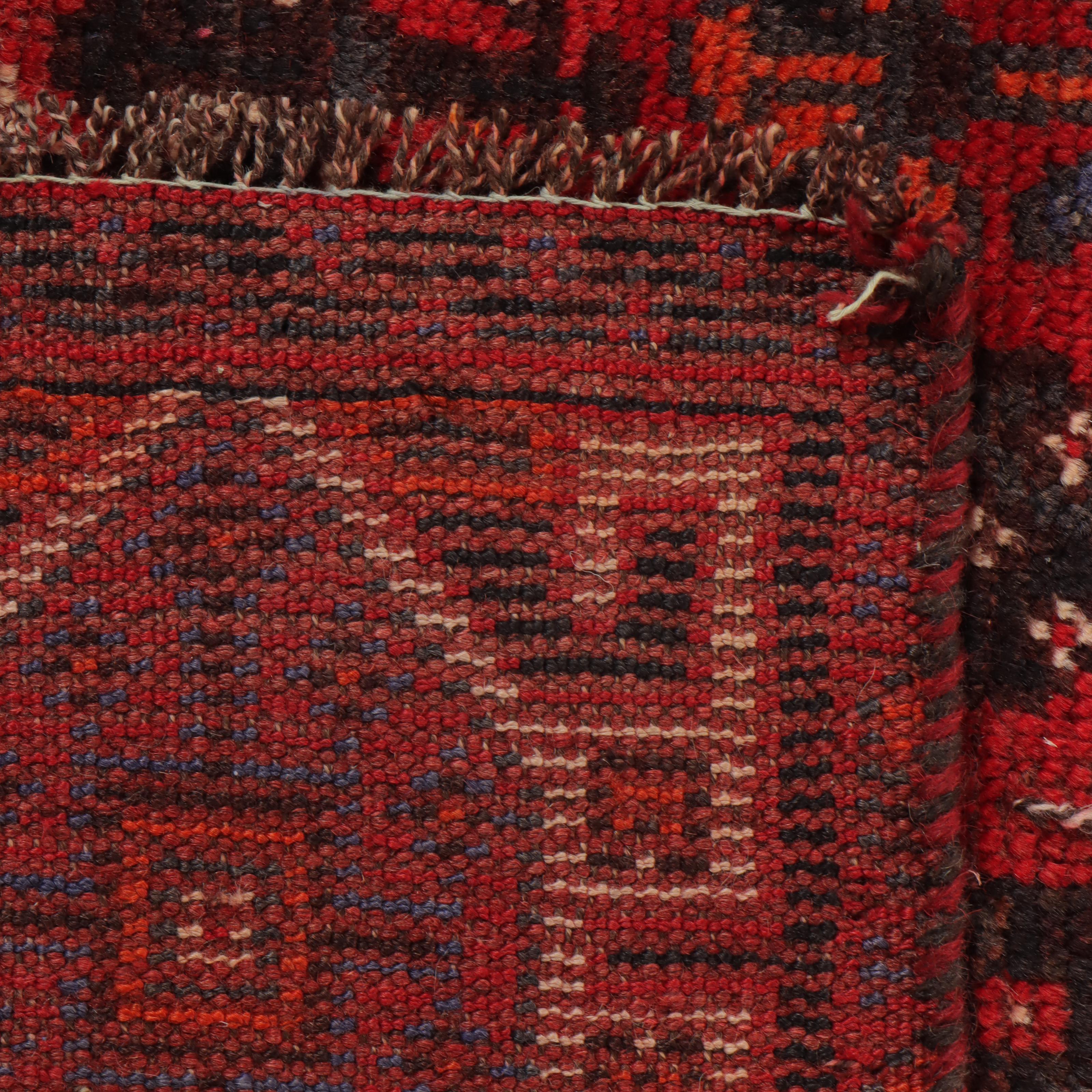 4'3 x 7'6 Hand-Knotted Persian Qashqai Area Rug