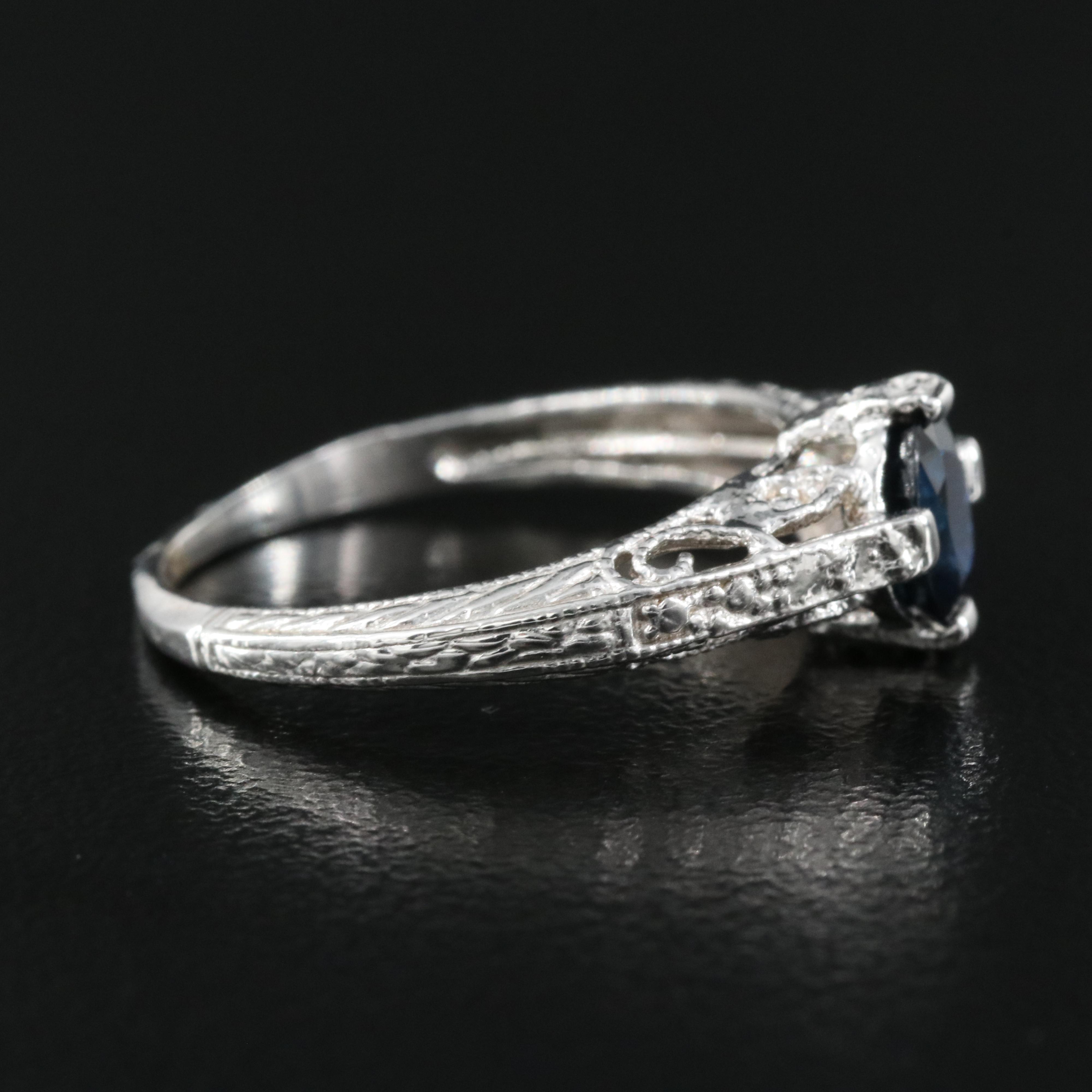 14K Sapphire Foliate Ring