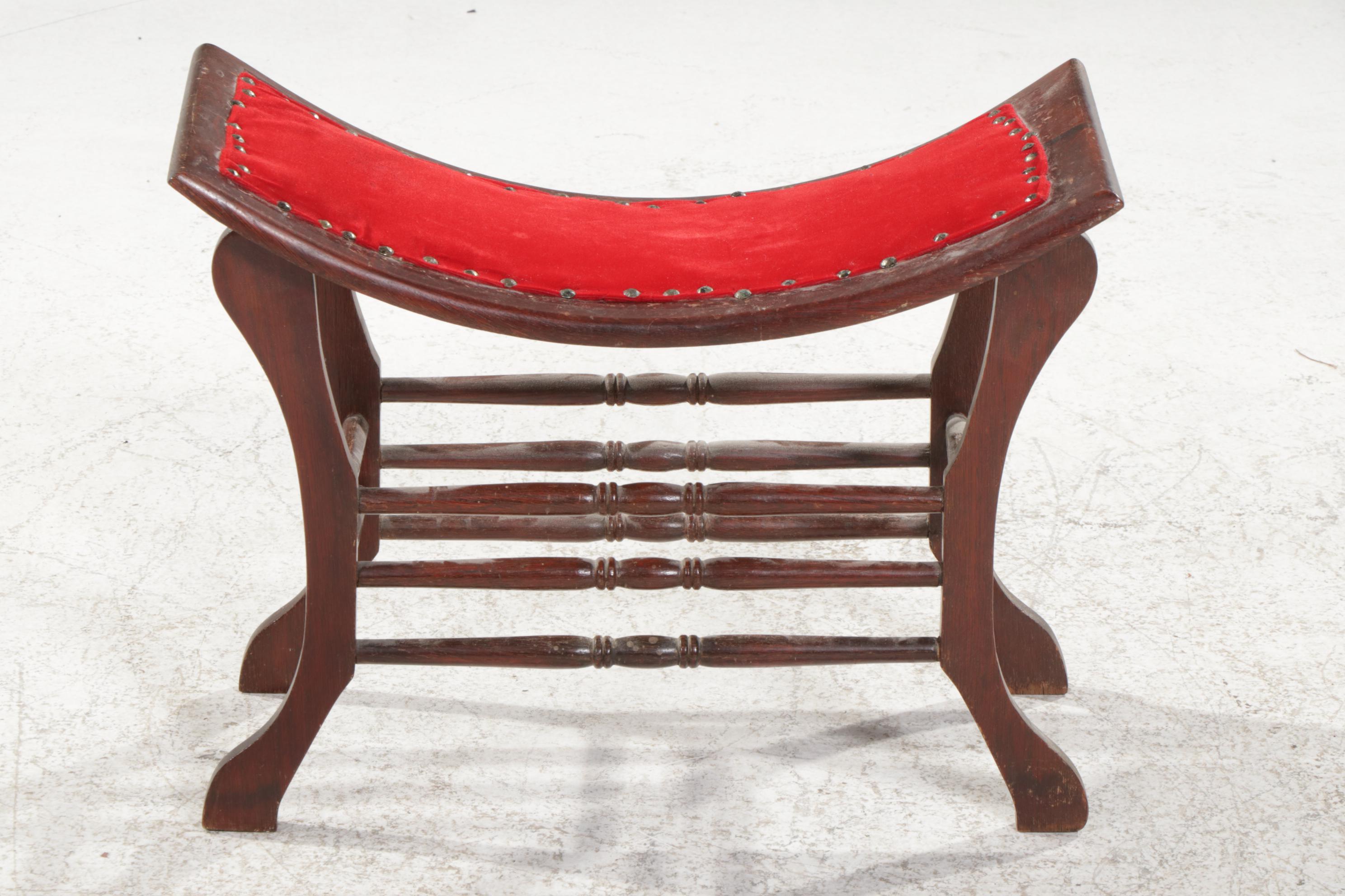 Arts & Crafts Bentwood Low Saddle Stool, Early 20th Century