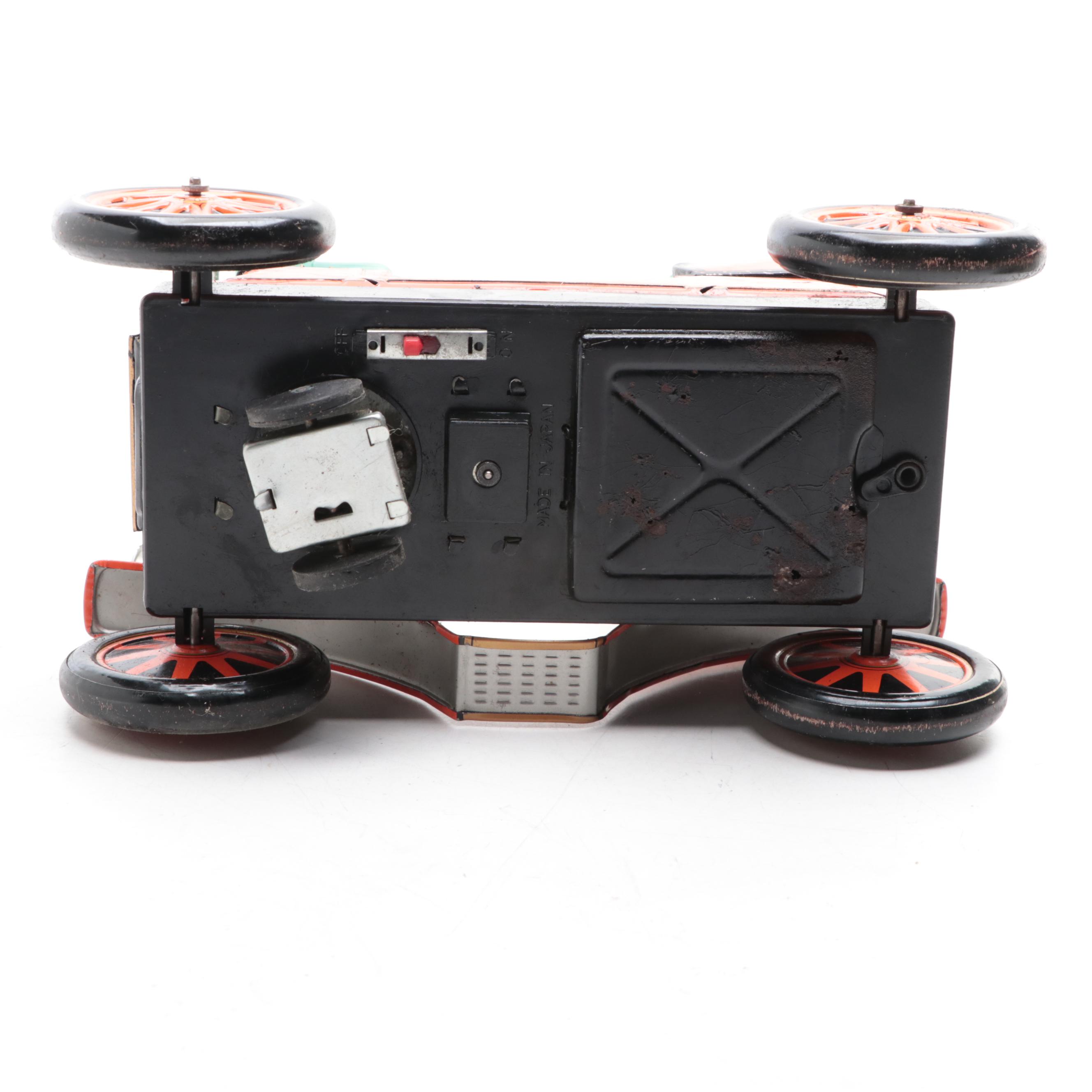 Nomura Shaking Antique Car With Porsche 935 Turbo Police Toy Car