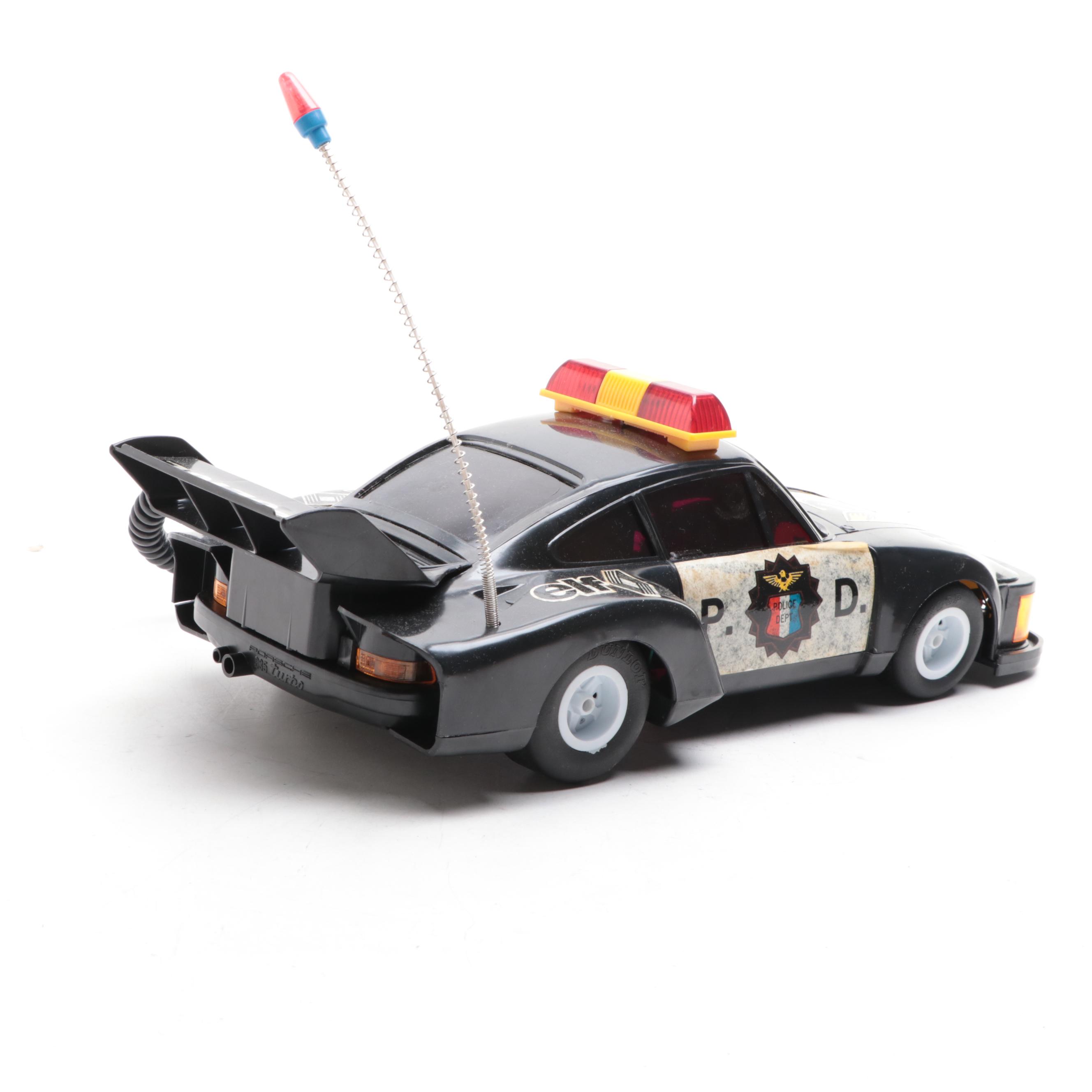 Nomura Shaking Antique Car With Porsche 935 Turbo Police Toy Car