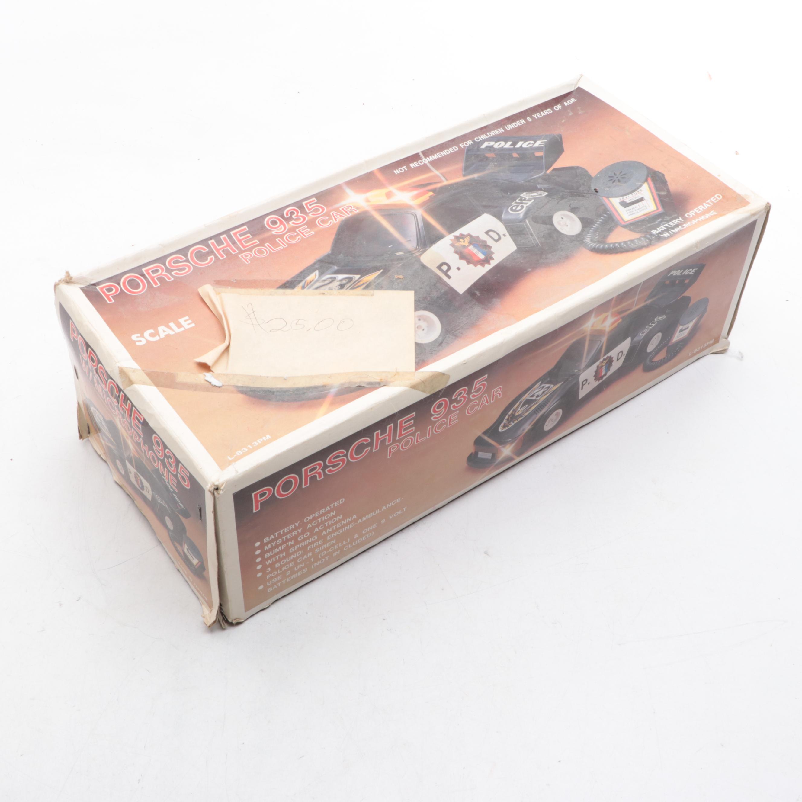 Nomura Shaking Antique Car With Porsche 935 Turbo Police Toy Car