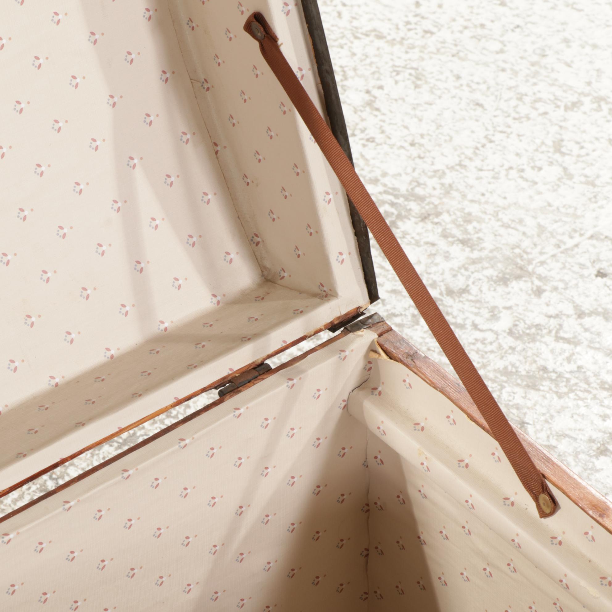 Small Wood Steamer Trunk, Early 20th Century