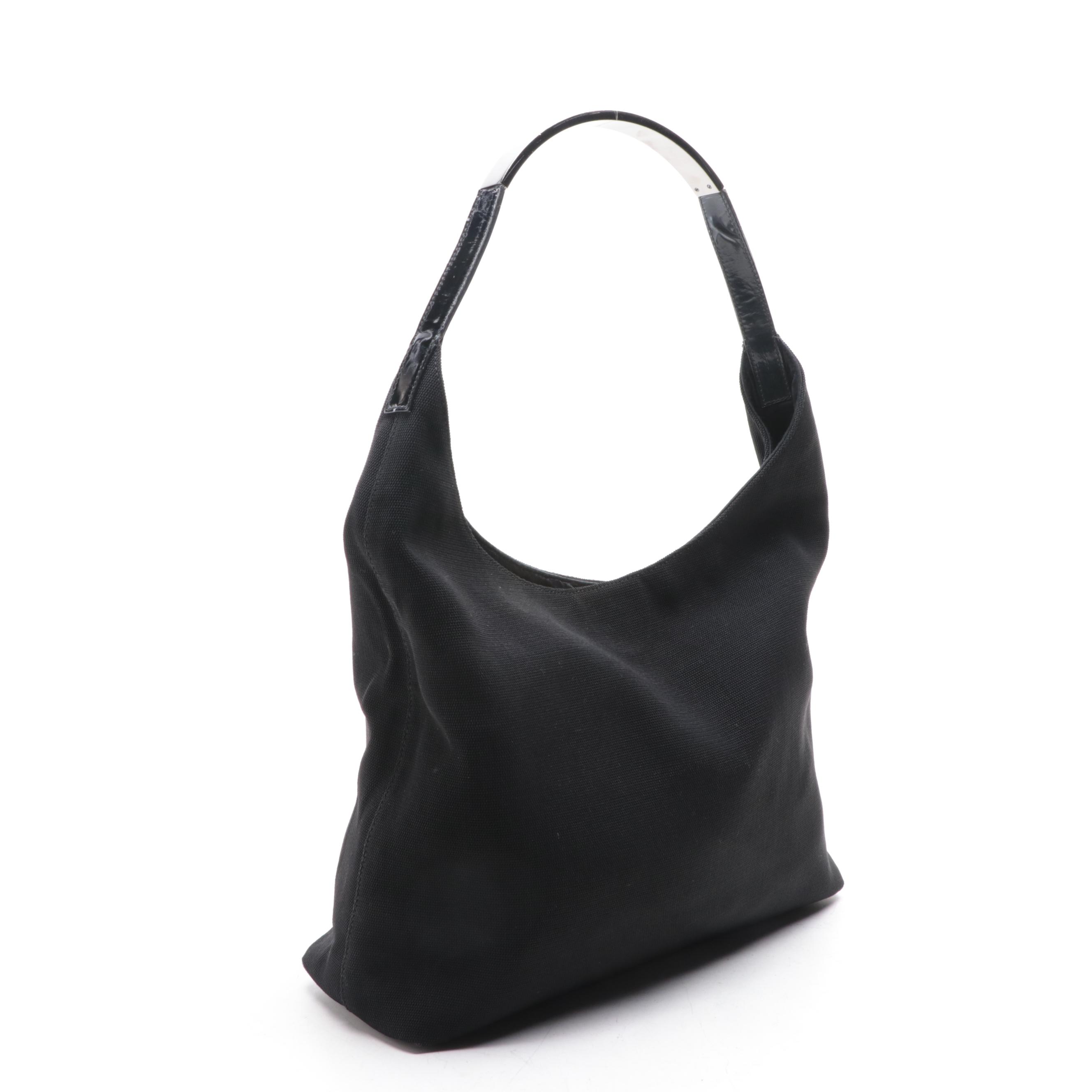 Gucci Shoulder Bag in Black Nylon and Patent Leather Trim
