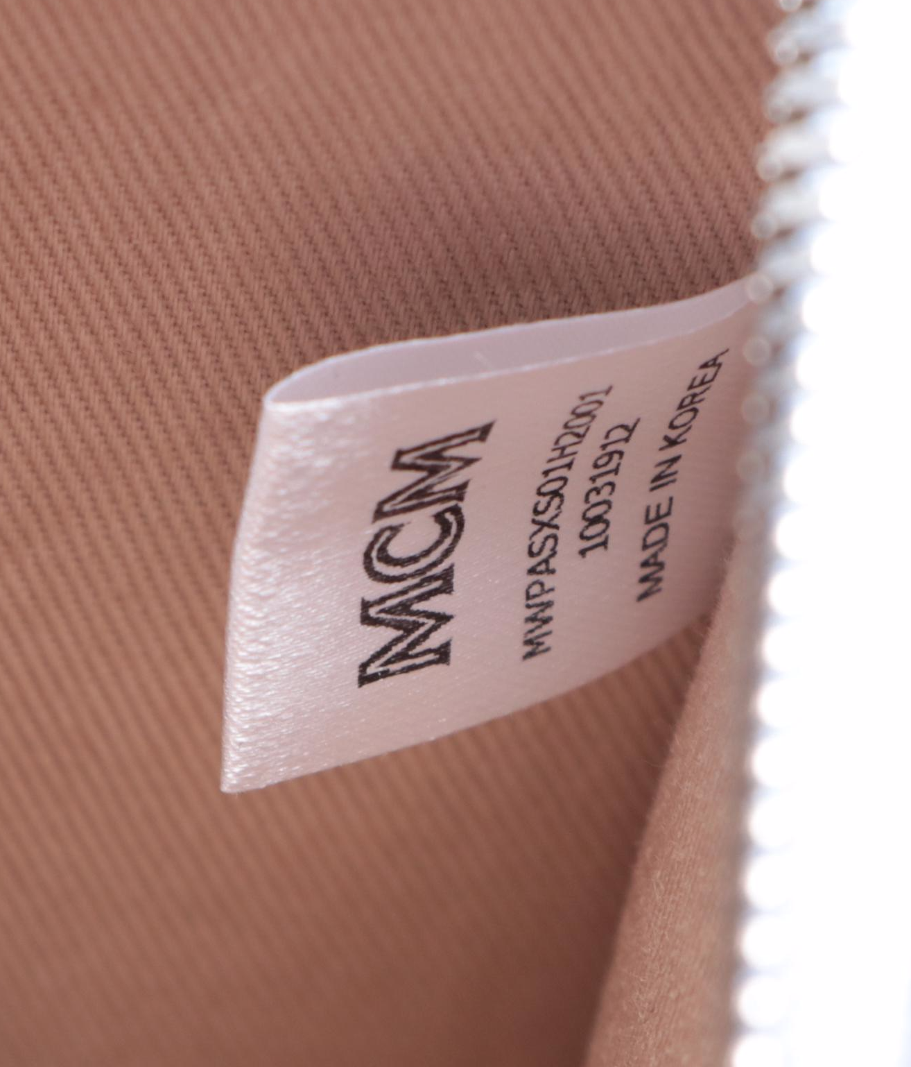 MCM Yris Medium Shopper Tote in Bicolor Leather with Pouch