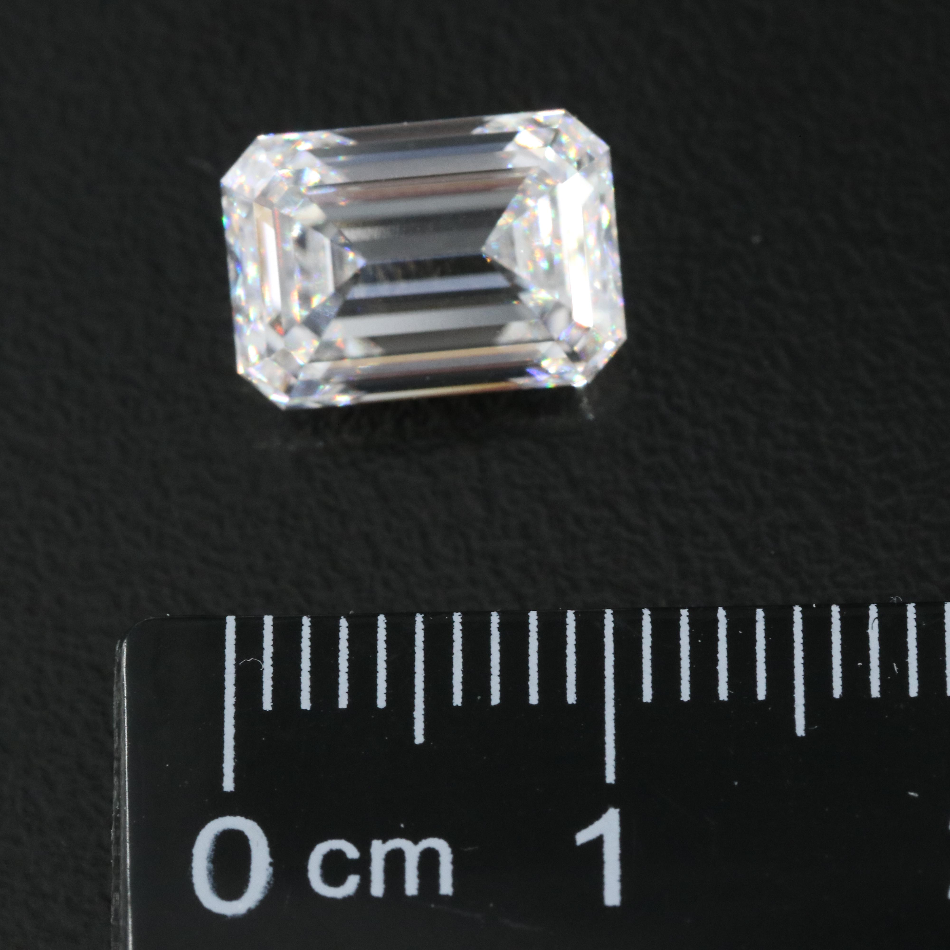 Loose 4.09 CT Lab Grown Diamond with IGI Report