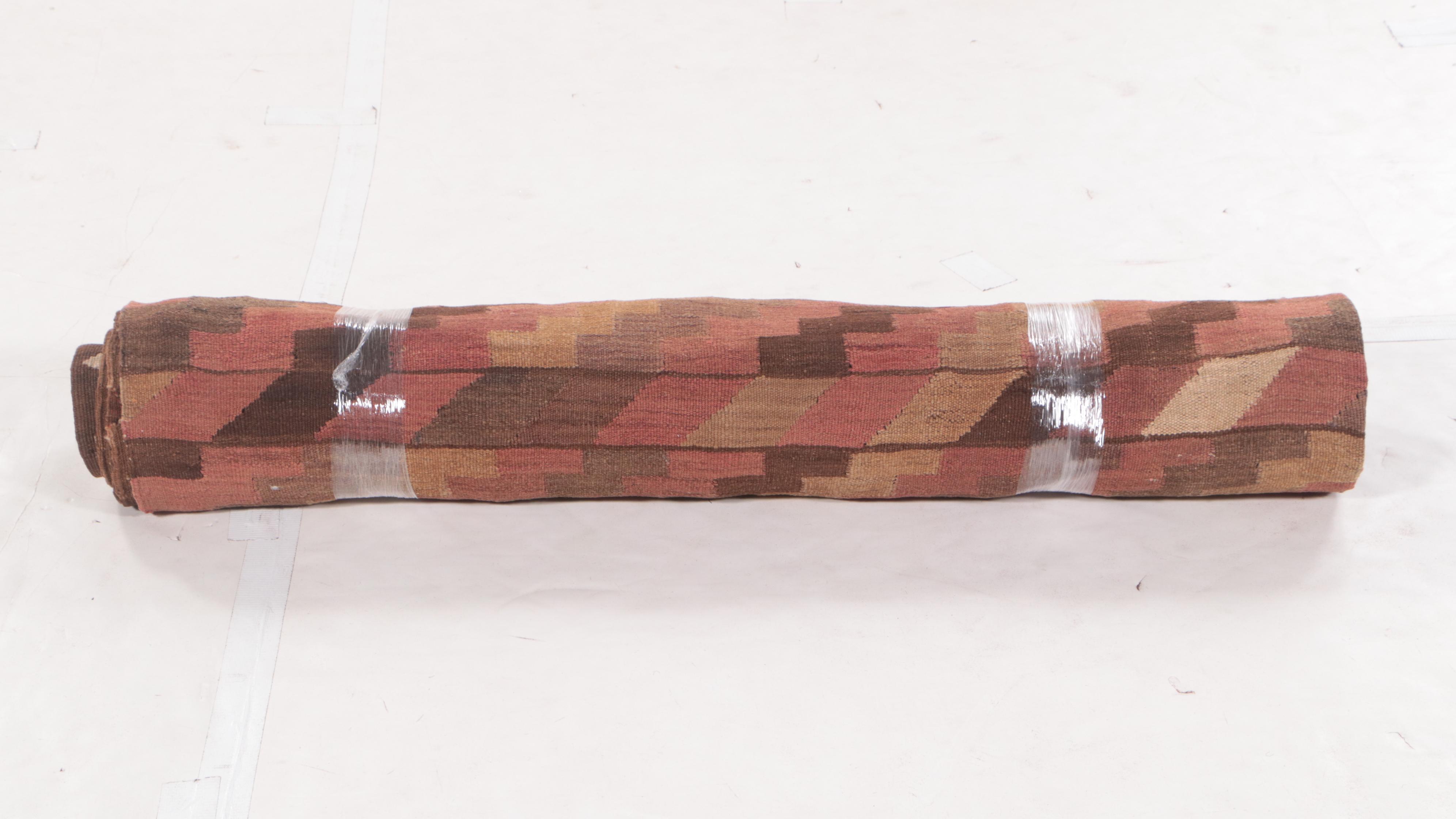 7'8 x 13'2 Handwoven Pakistani Kilim Area Rug