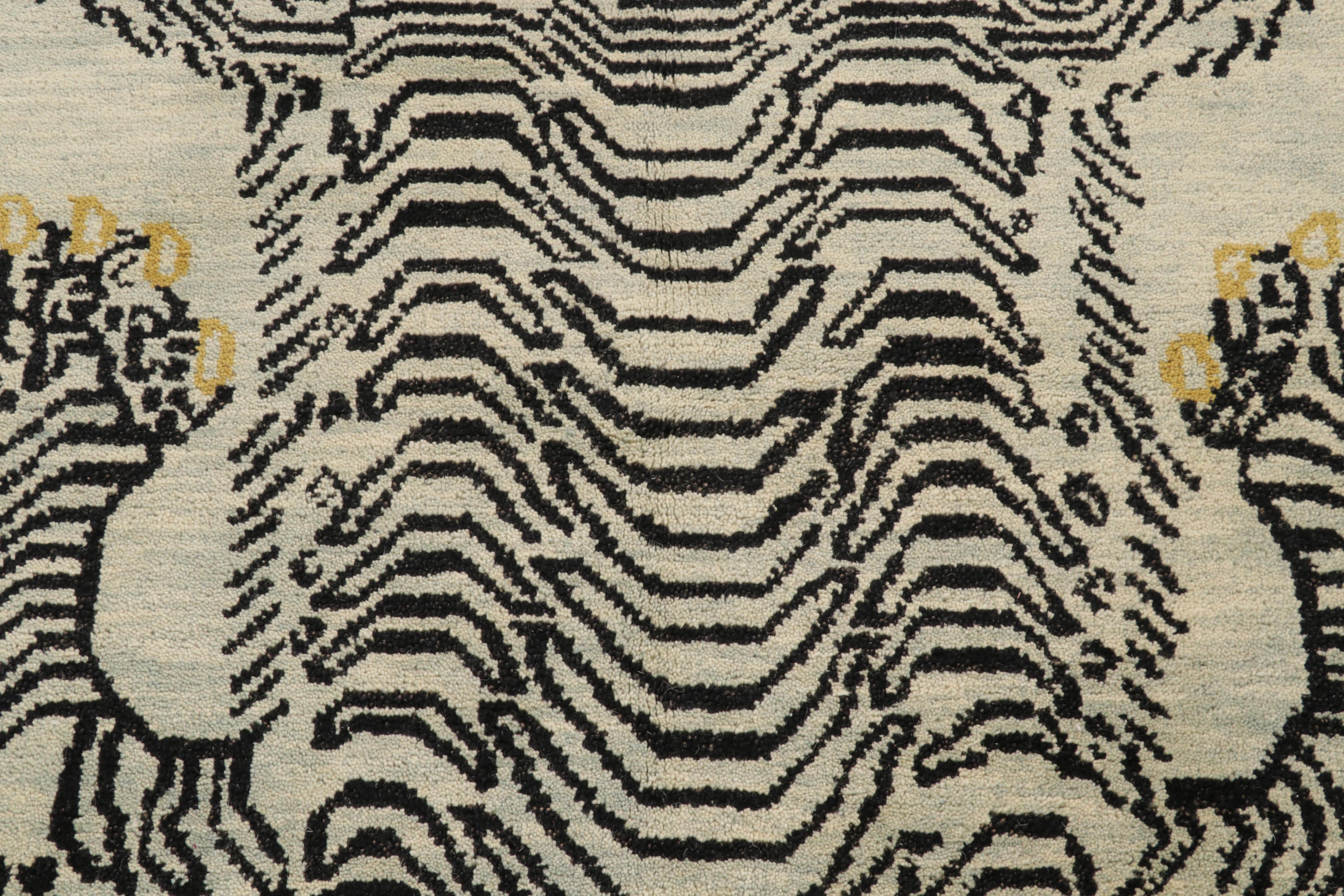 3'11 x 6'1 Hand-Knotted Nepalese Pictorial Tiger Area Rug