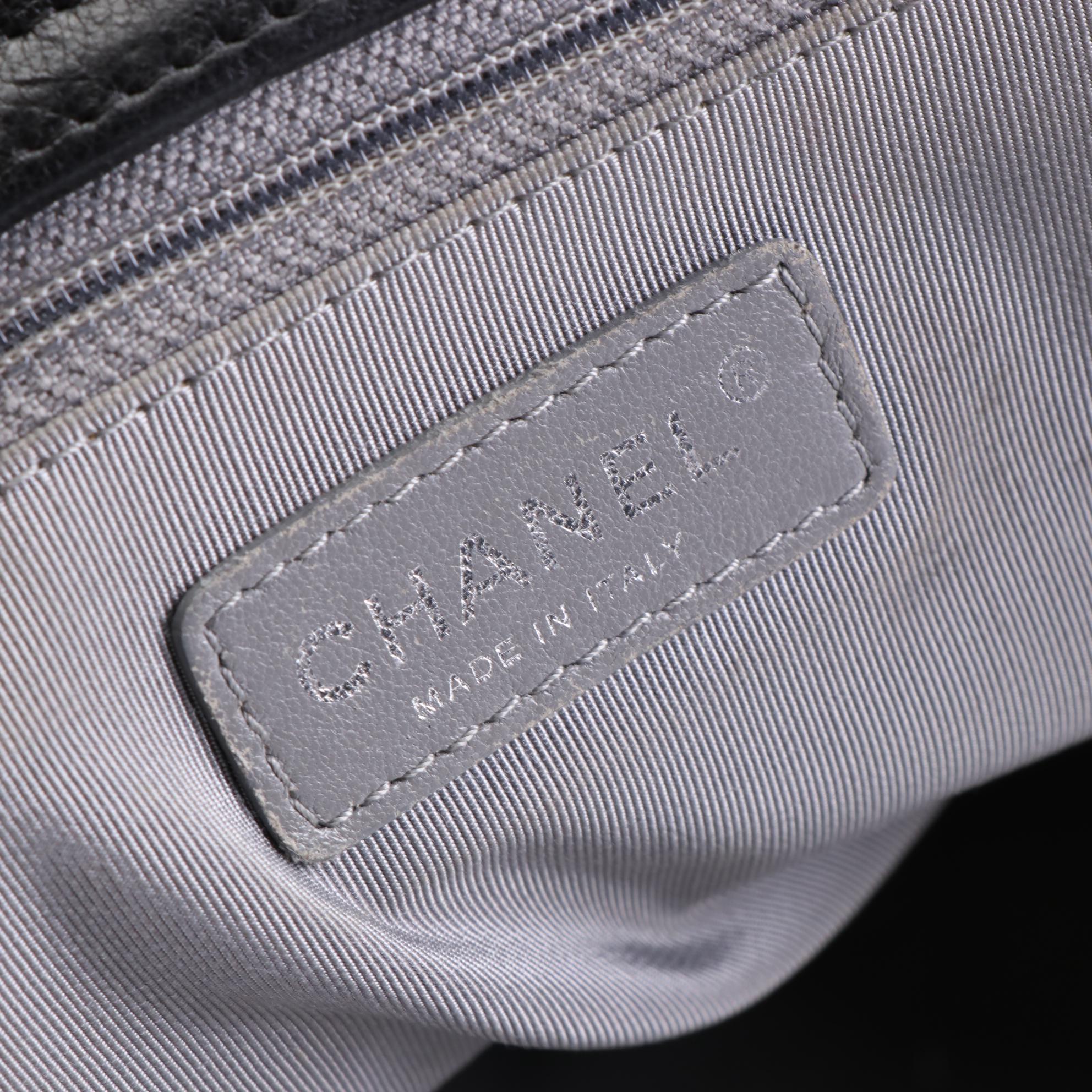 Chanel CC Shoulder Bag in Leather