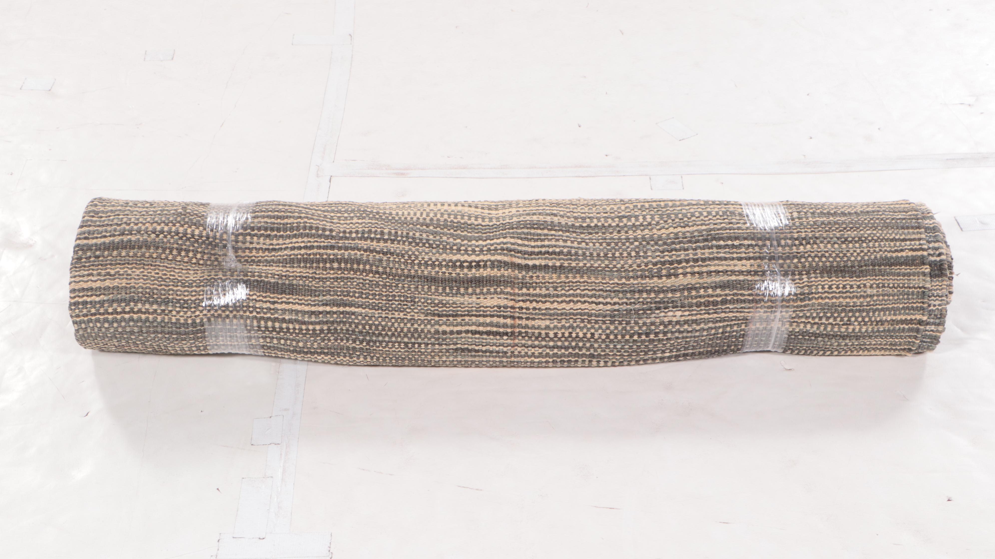 9'4 x 12'2 Hand-Woven Indian Area Rug