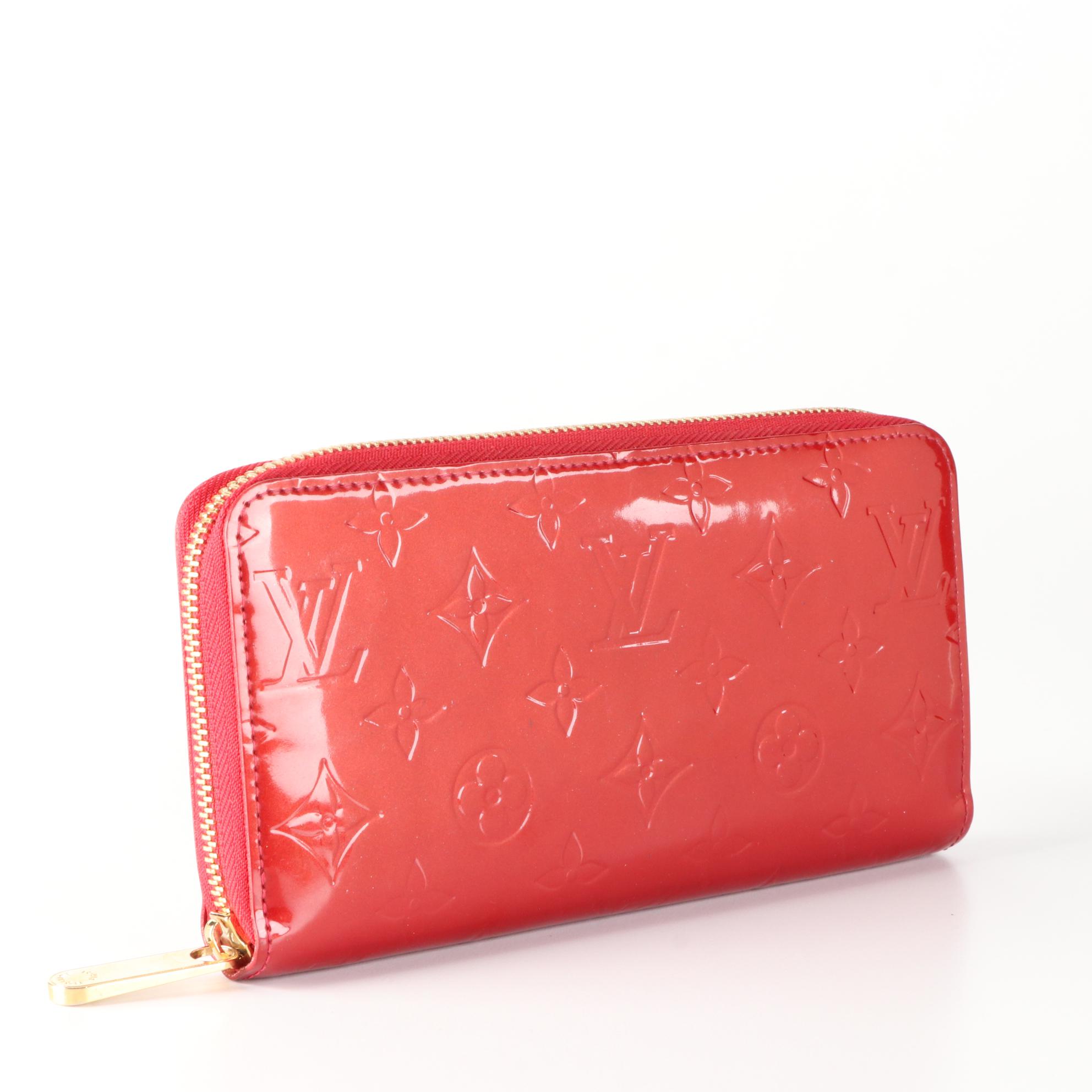 Louis Vuitton Zippy Wallet in Monogram Vernis
