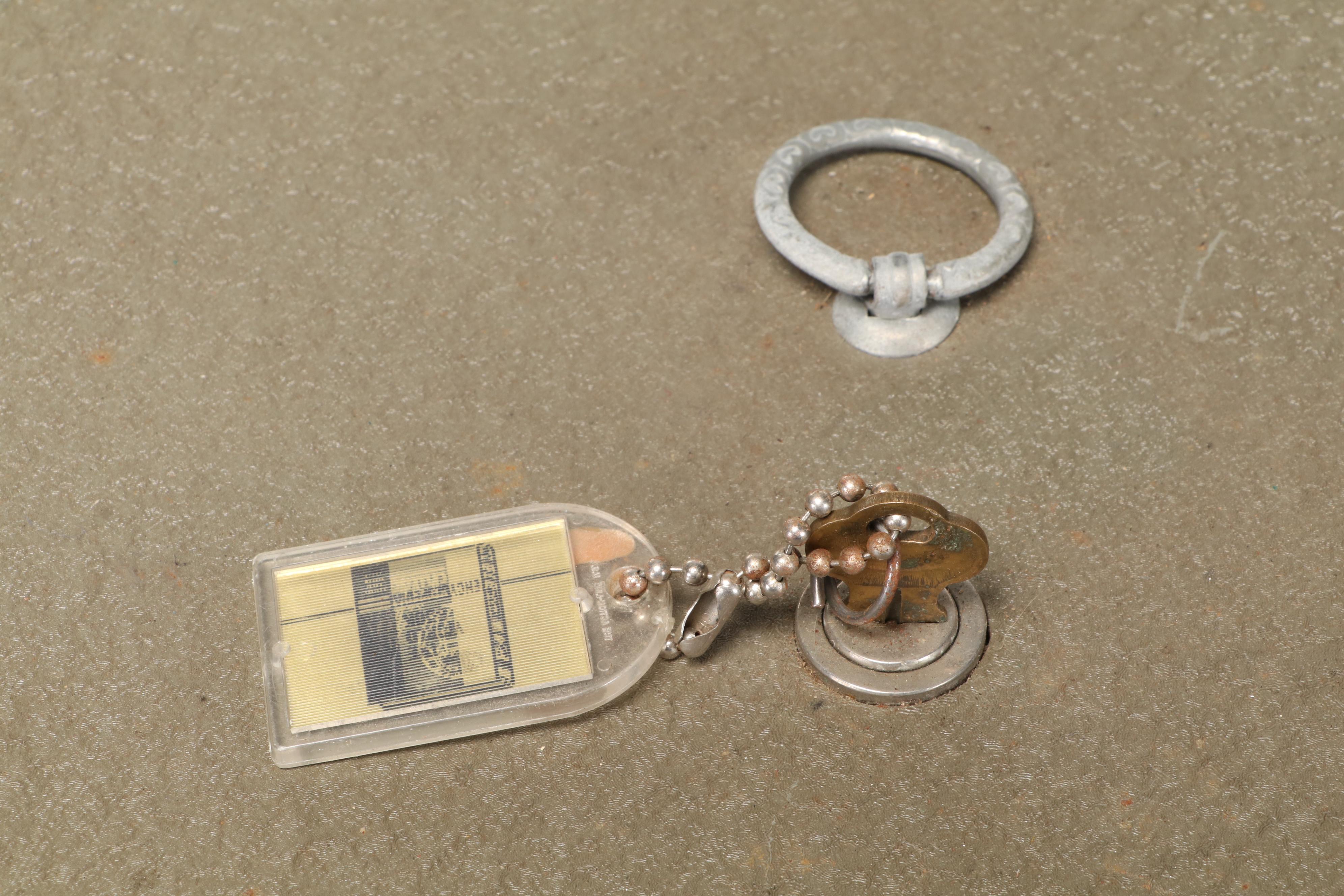 Meilink Mfg. Fabric Lined Fire Insulated Safe