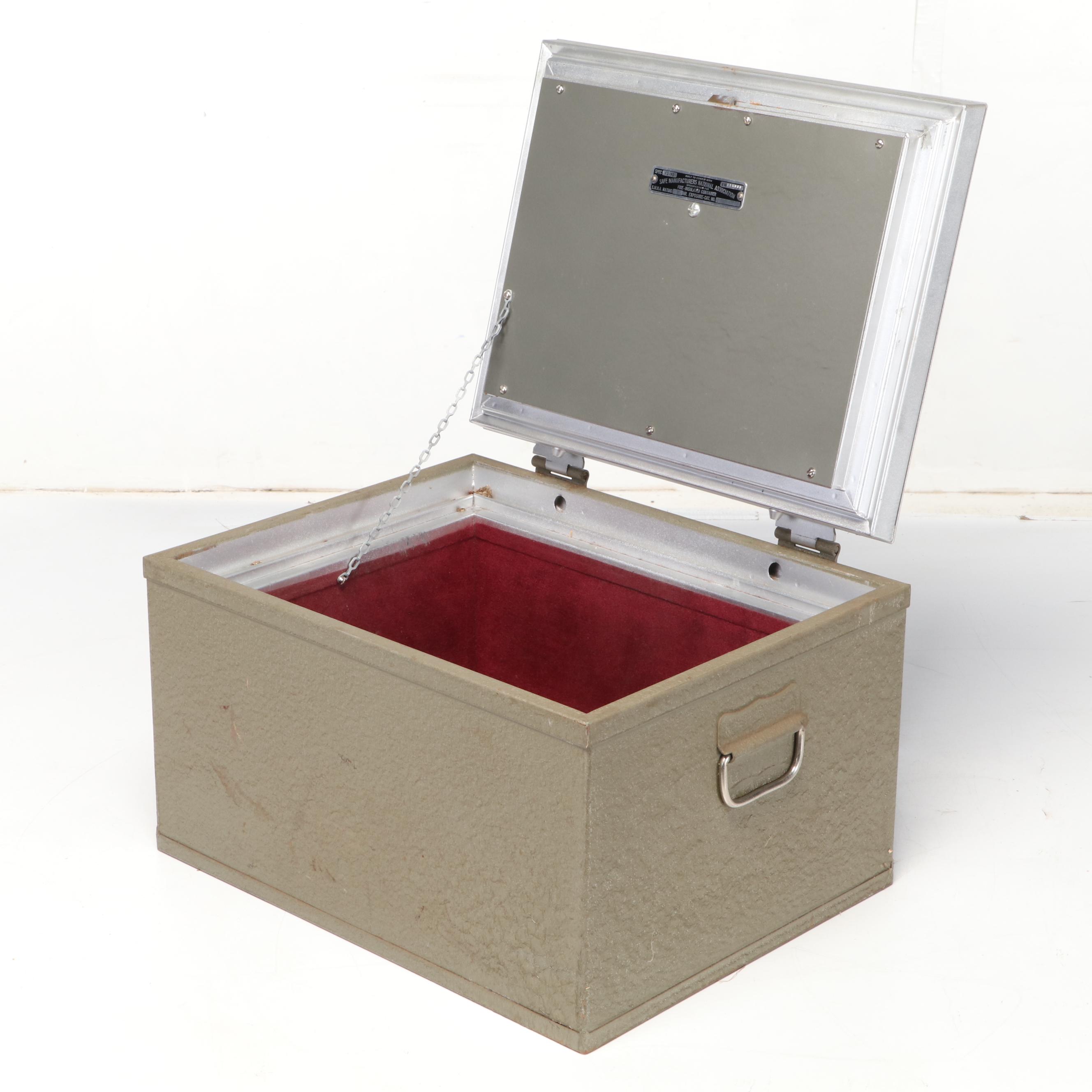 Meilink Mfg. Fabric Lined Fire Insulated Safe