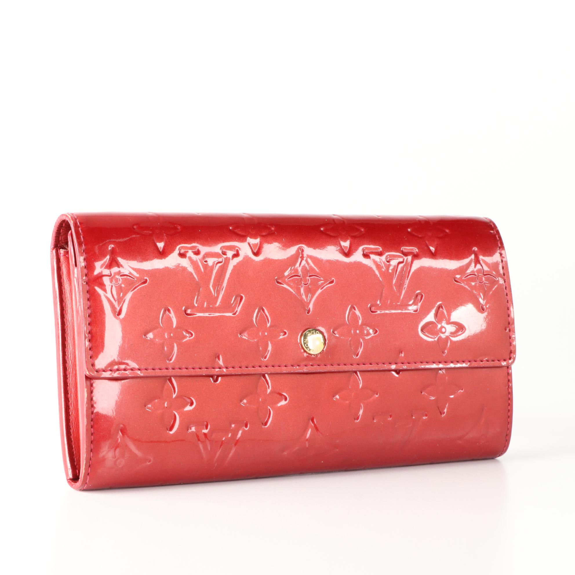 Louis Vuitton Sarah Wallet in Monogram Vernis