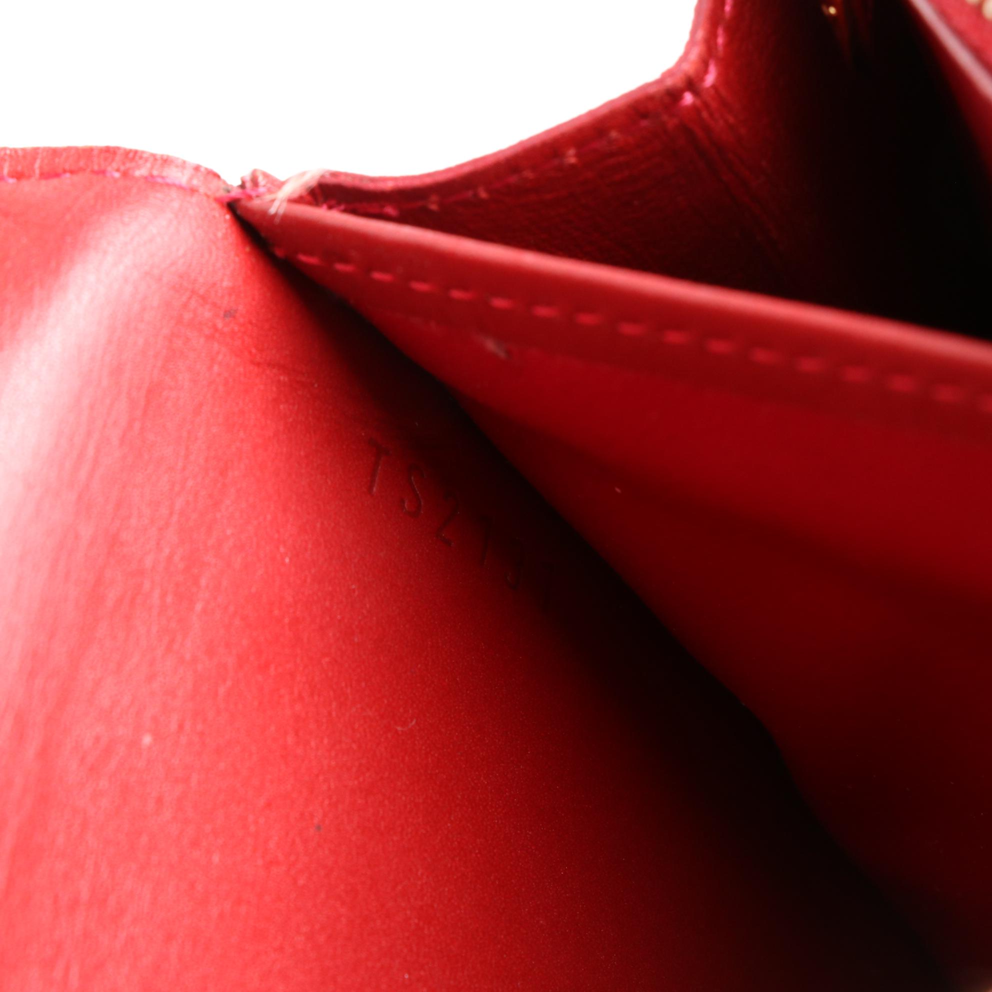 Louis Vuitton Sarah Wallet in Monogram Vernis