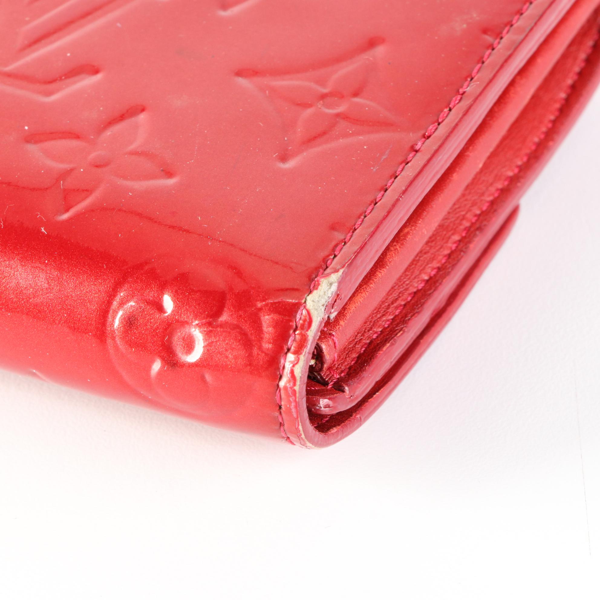 Louis Vuitton Sarah Wallet in Monogram Vernis