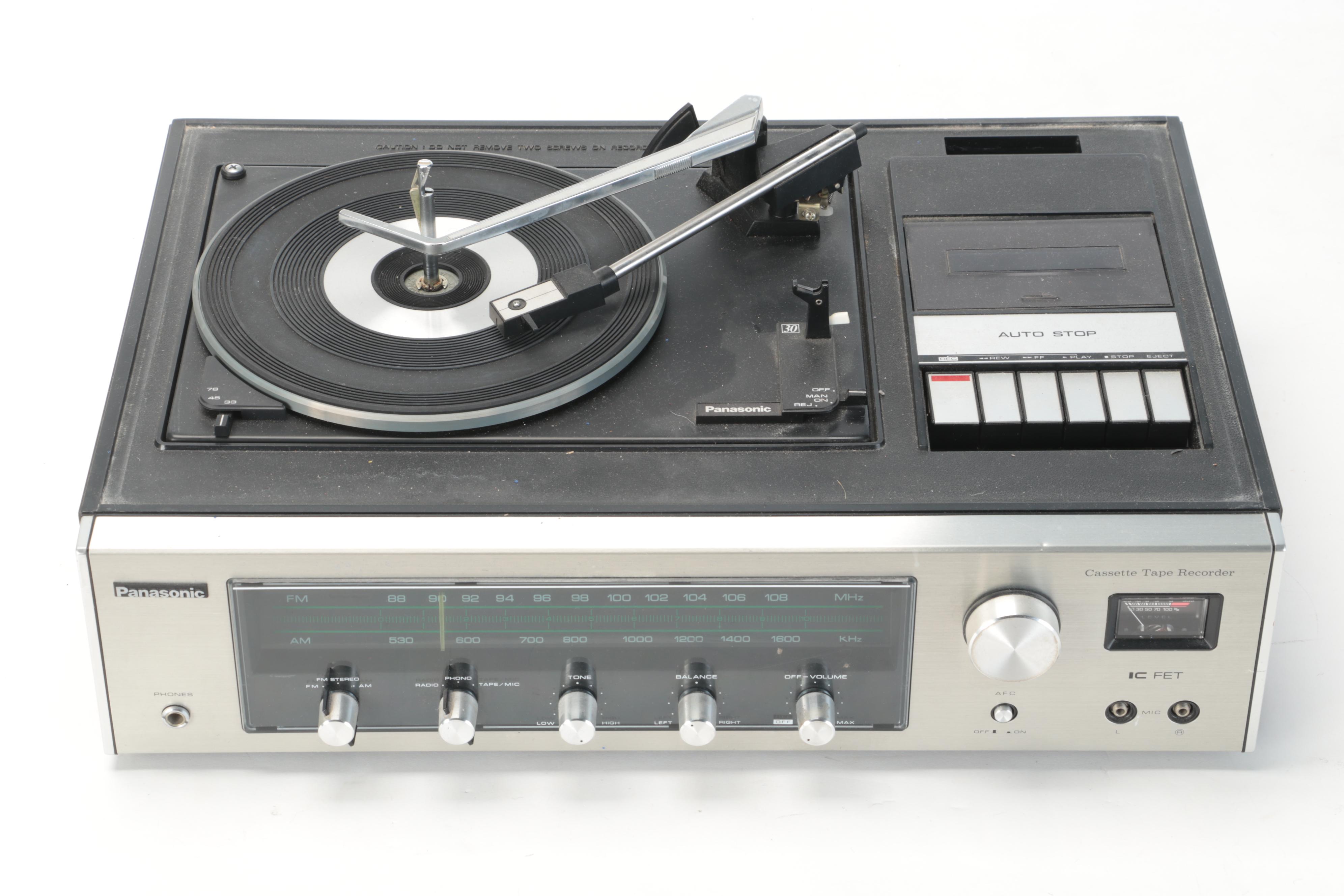 Panasonic SE-1040D Stereo Music Center and Panasonic SB-622 Speakers