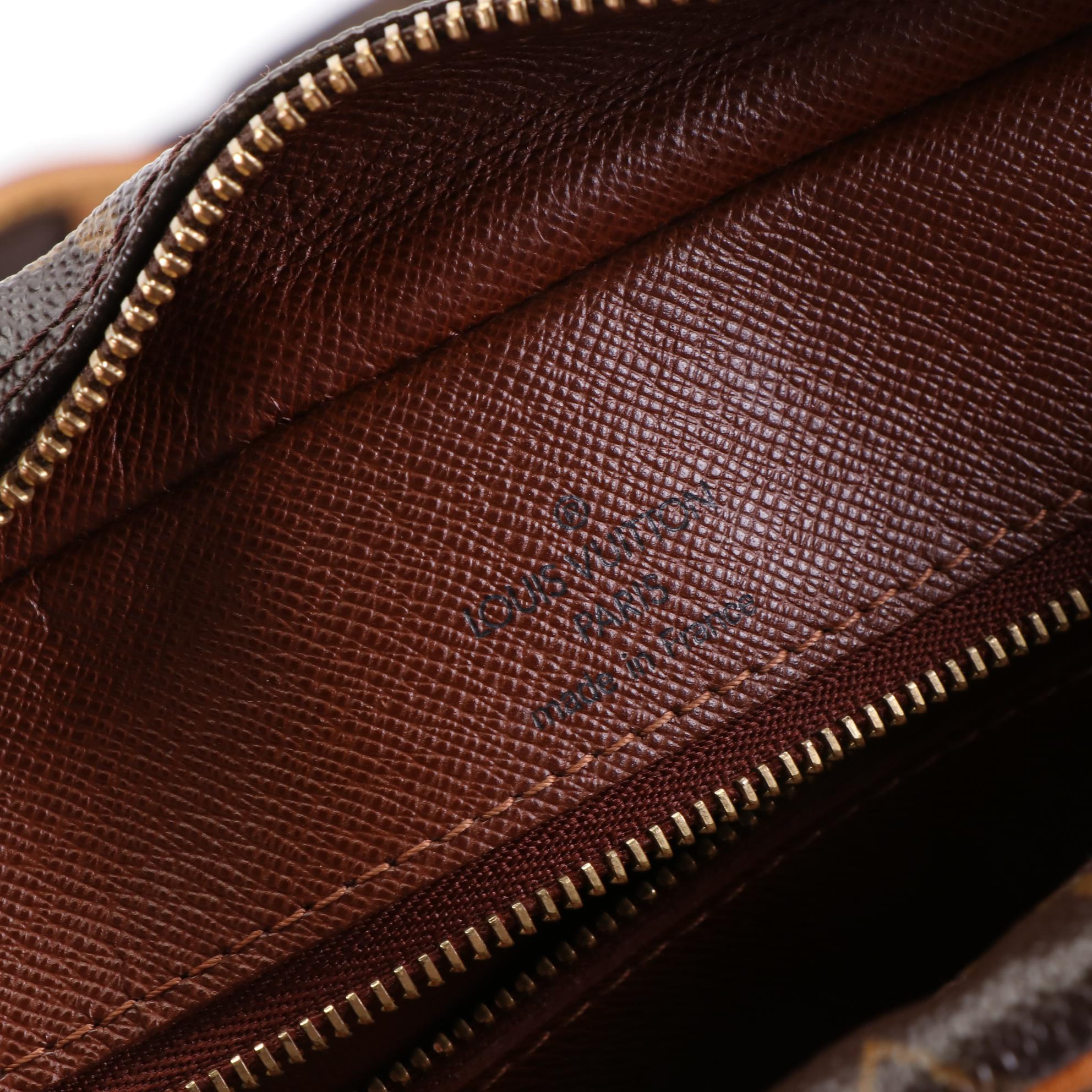 Louis Vuitton Nile Crossbody Bag in Monogram Canvas and Vachetta Leather