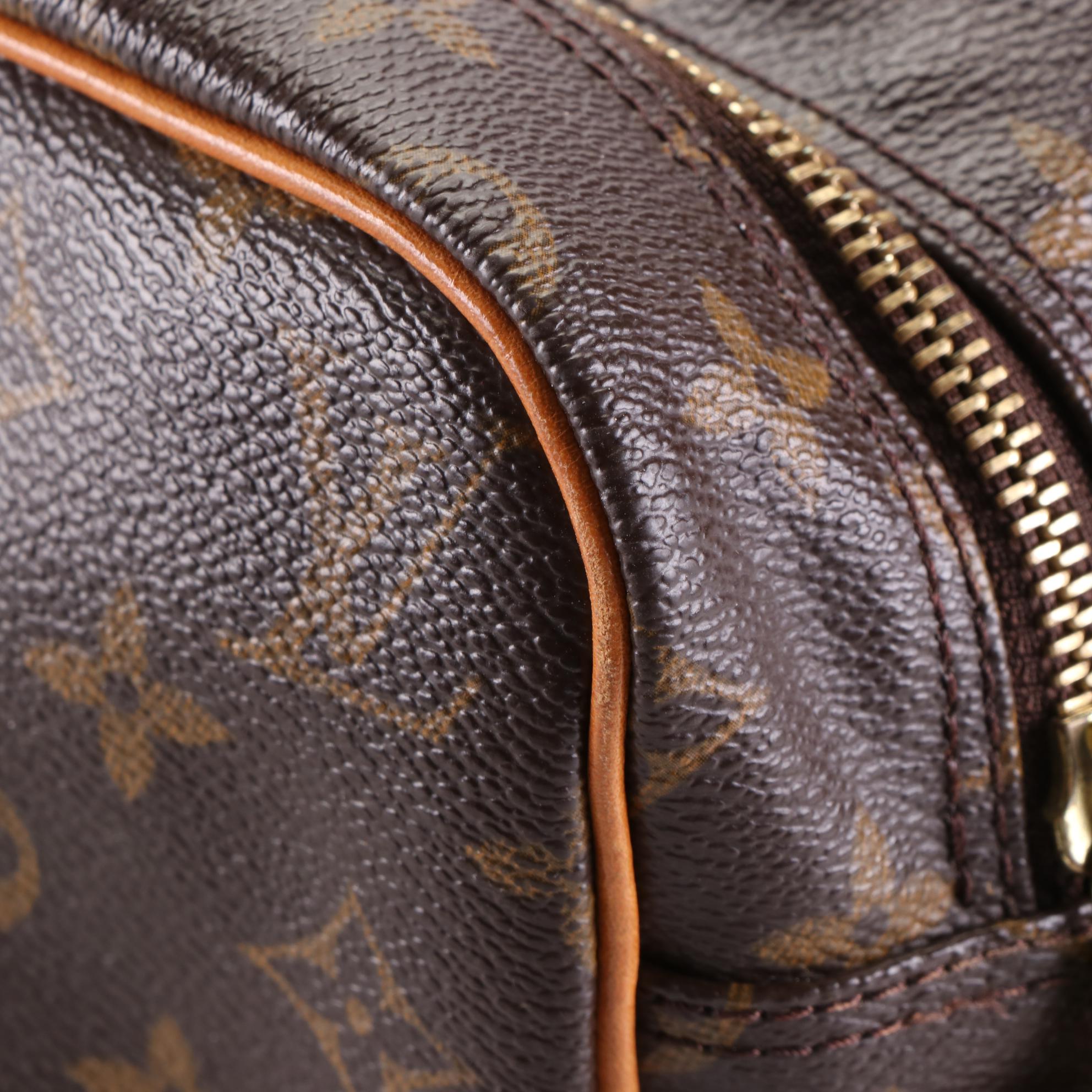 Louis Vuitton Nile Crossbody Bag in Monogram Canvas and Vachetta Leather