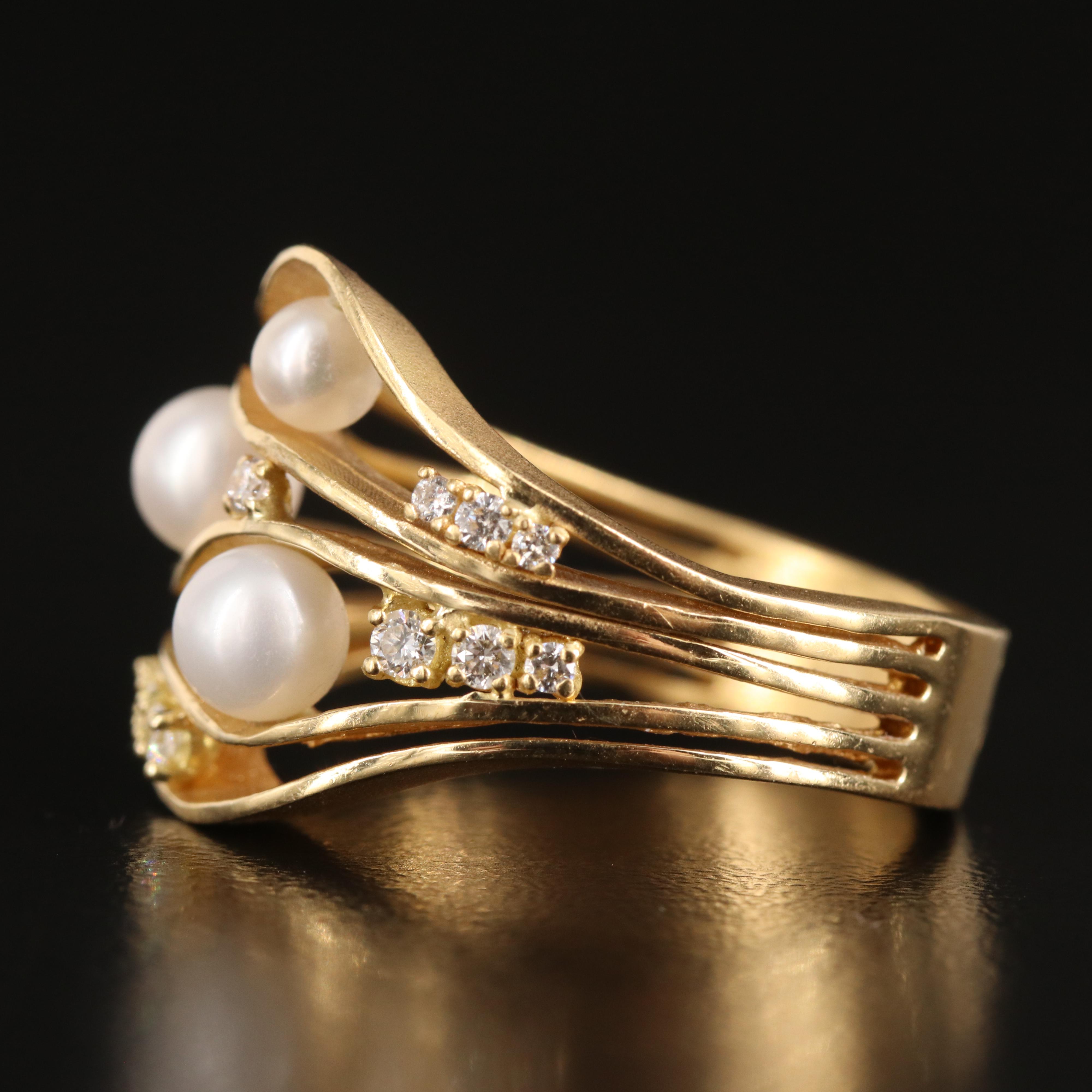 Yvel 18K Scalloped Pearl and Diamond Ring