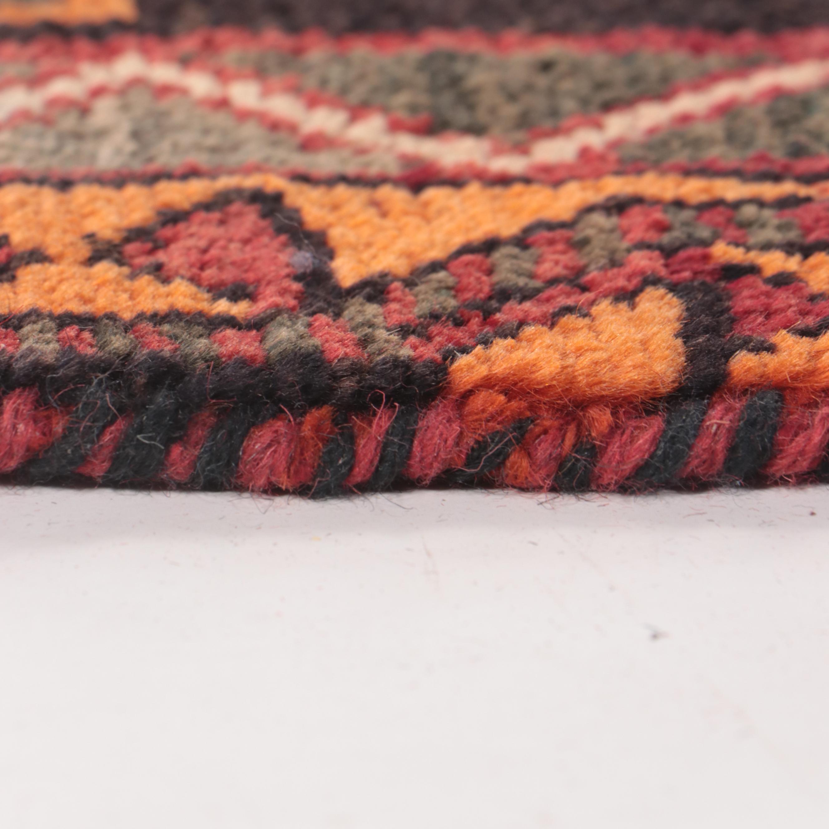 4'3 x 10'2 Hand-Knotted Persian Shiraz Long Rug