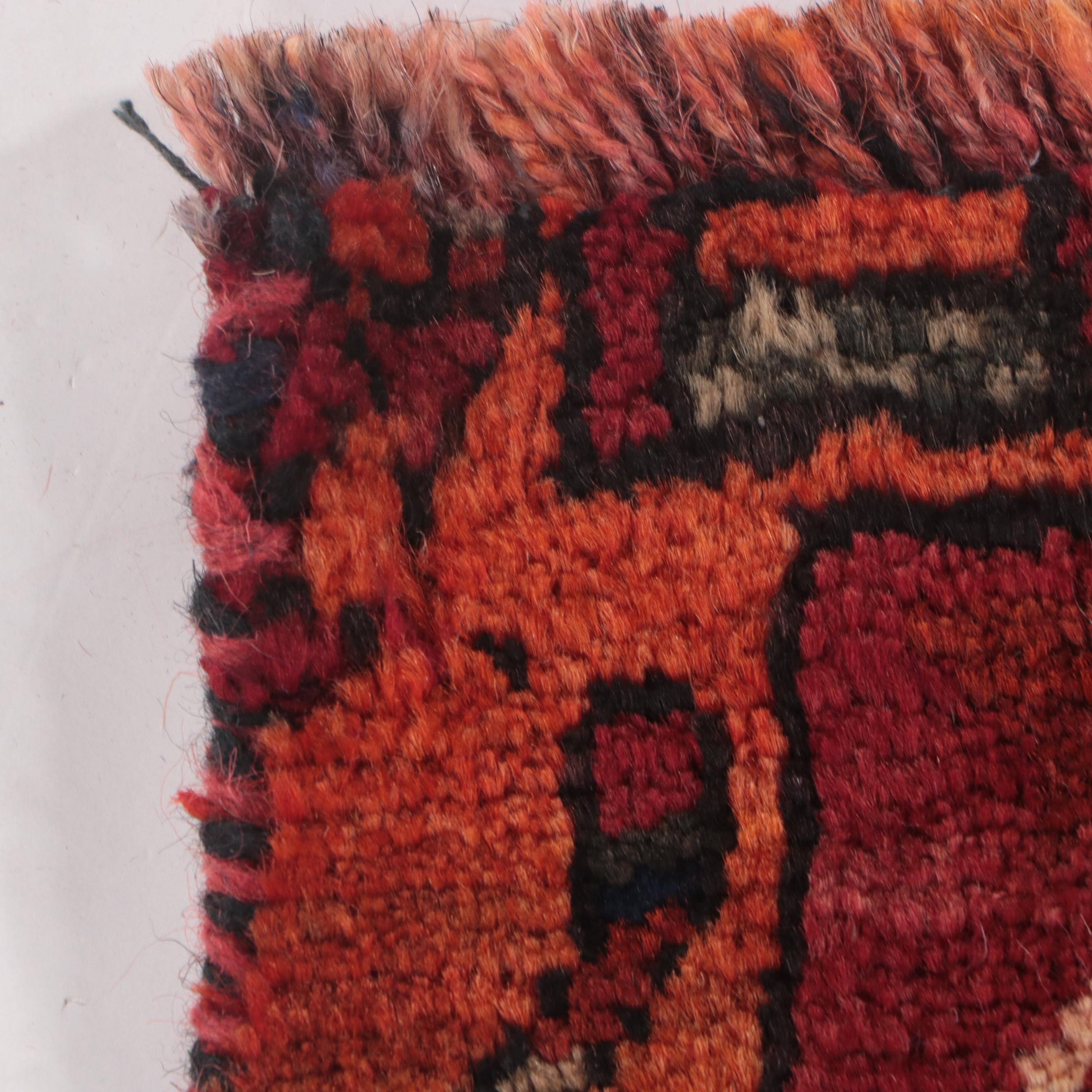 4'3 x 10'2 Hand-Knotted Persian Shiraz Long Rug