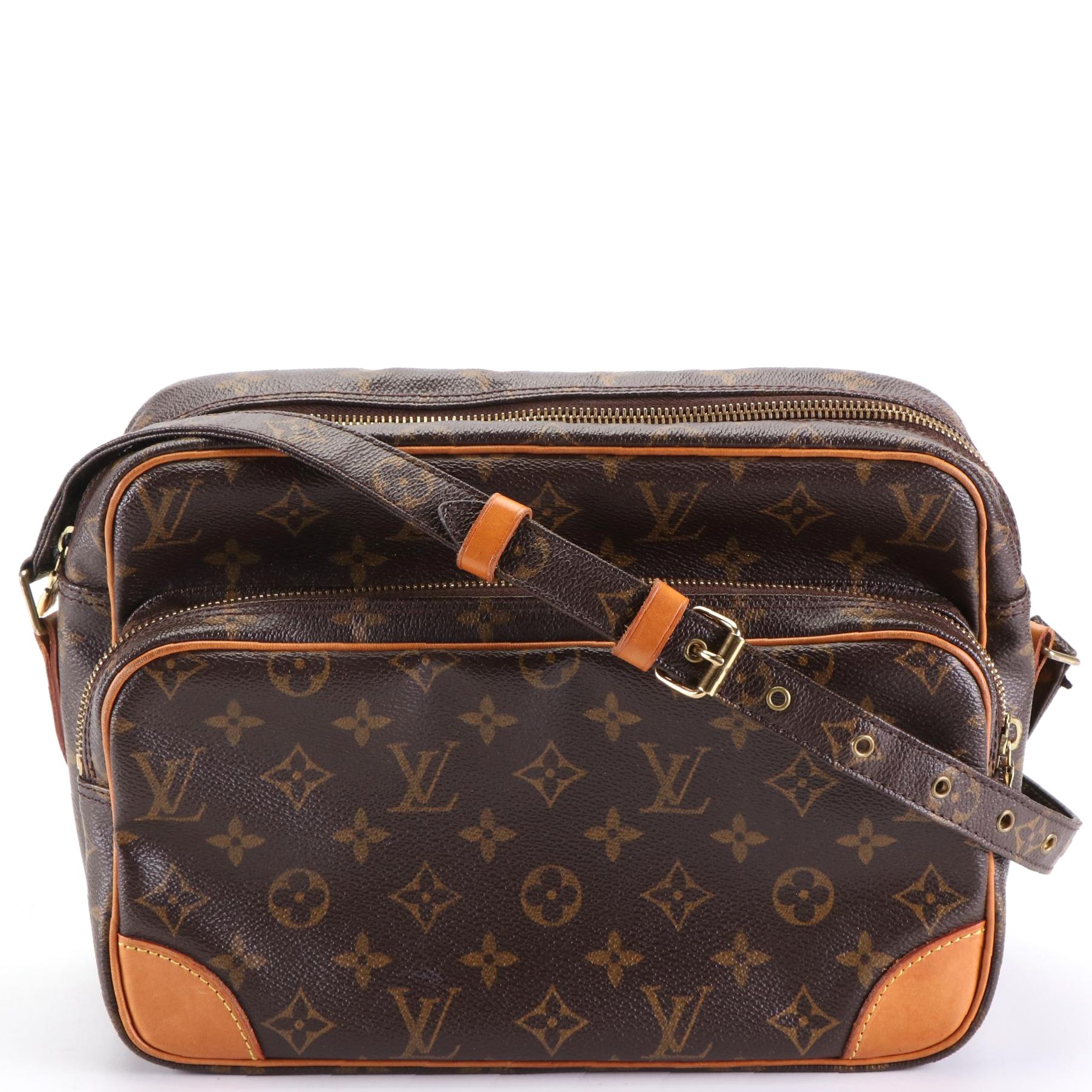 Louis Vuitton Nile Crossbody Bag in Monogram Canvas and Vachetta Leather